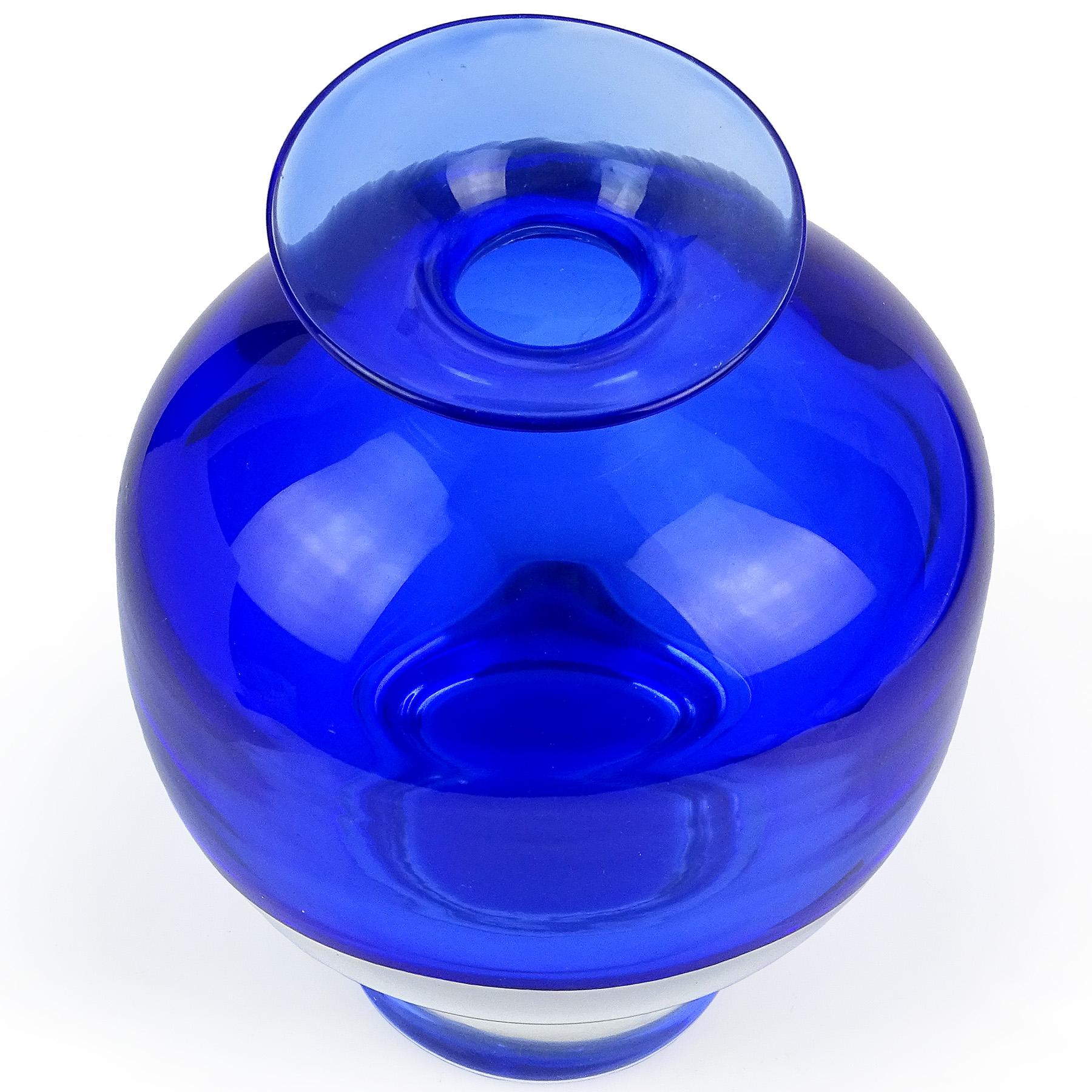 Mid-Century Modern Cenedese Antonio da Ros Murano Sommerso Blue Italian Art Glass Flower Vase For Sale