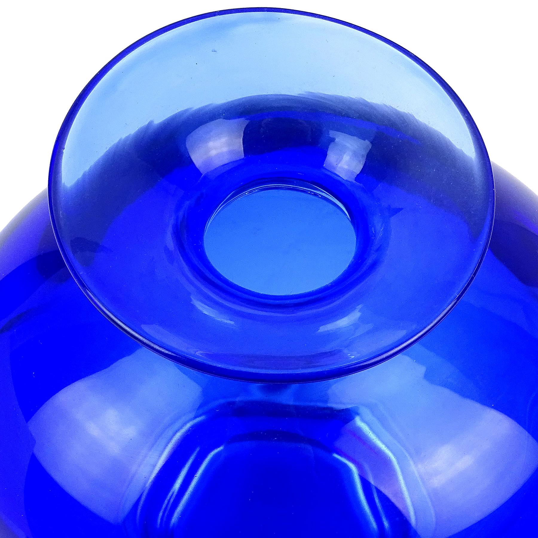 Hand-Crafted Cenedese Antonio da Ros Murano Sommerso Blue Italian Art Glass Flower Vase For Sale