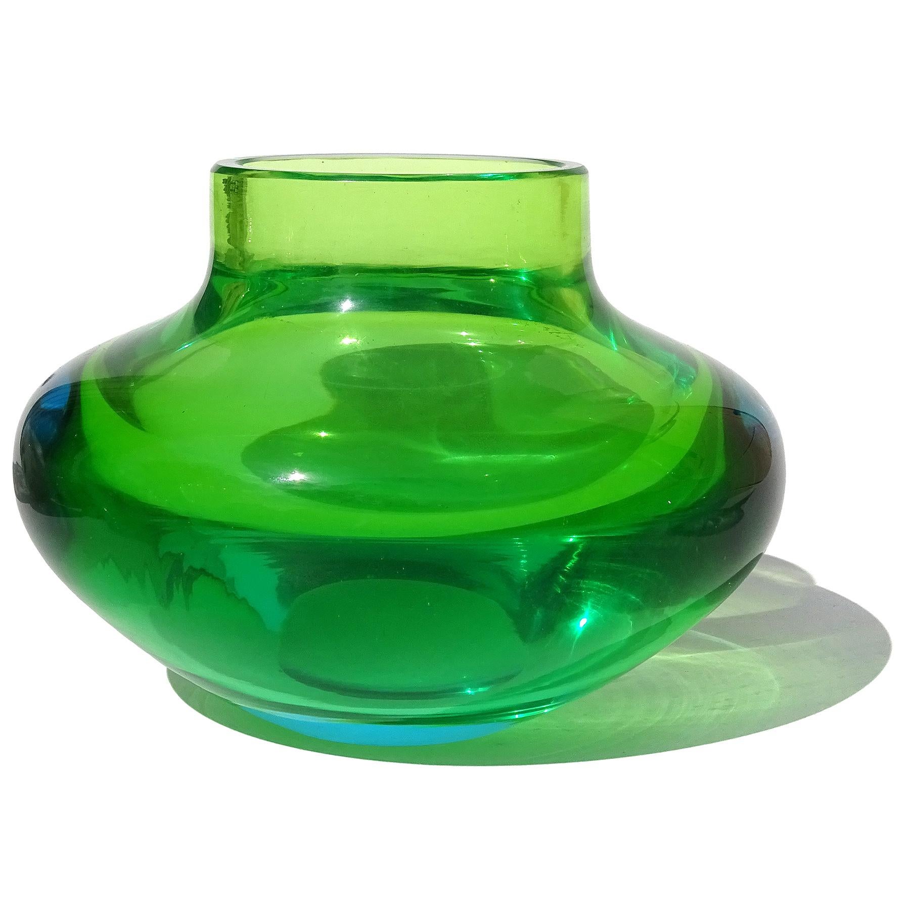 Blown Glass Cenedese Da Ros Murano Sommerso Green Blue Italian Art Glass Spike Top Container For Sale