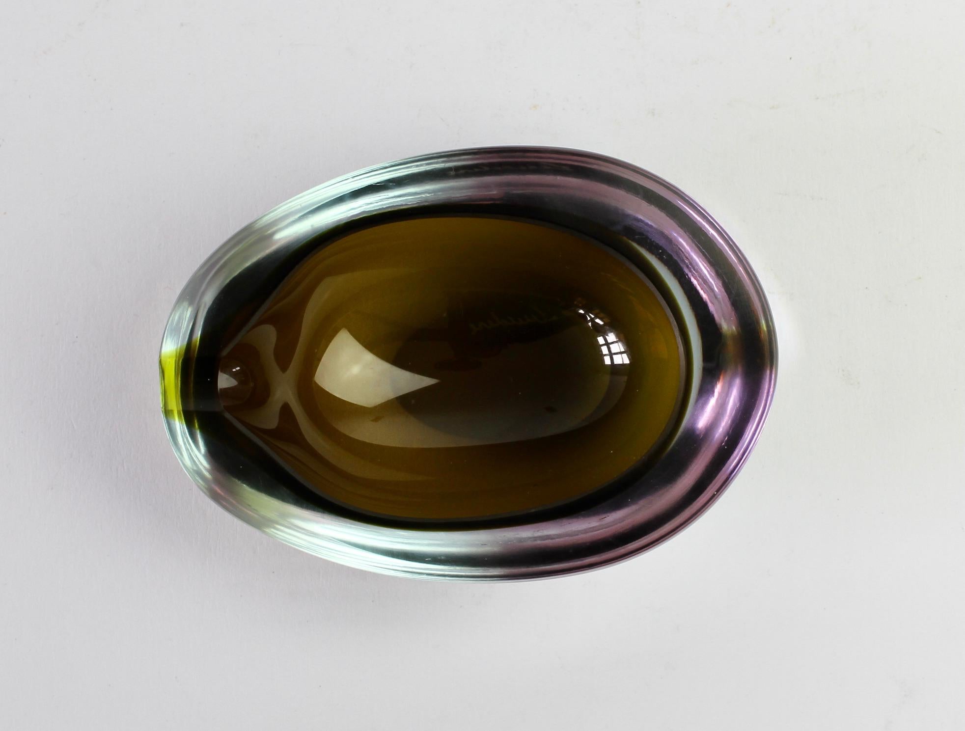 Cenedese Italian Alexandrite & Green Sommerso Murano Glass Bowl or Ashtray 4