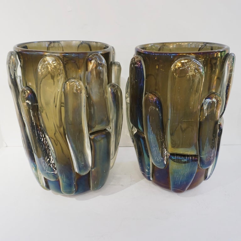 Cenedese Italian Modern Pair of Iridescent Black Smoked Murano Glass Vases For Sale 4
