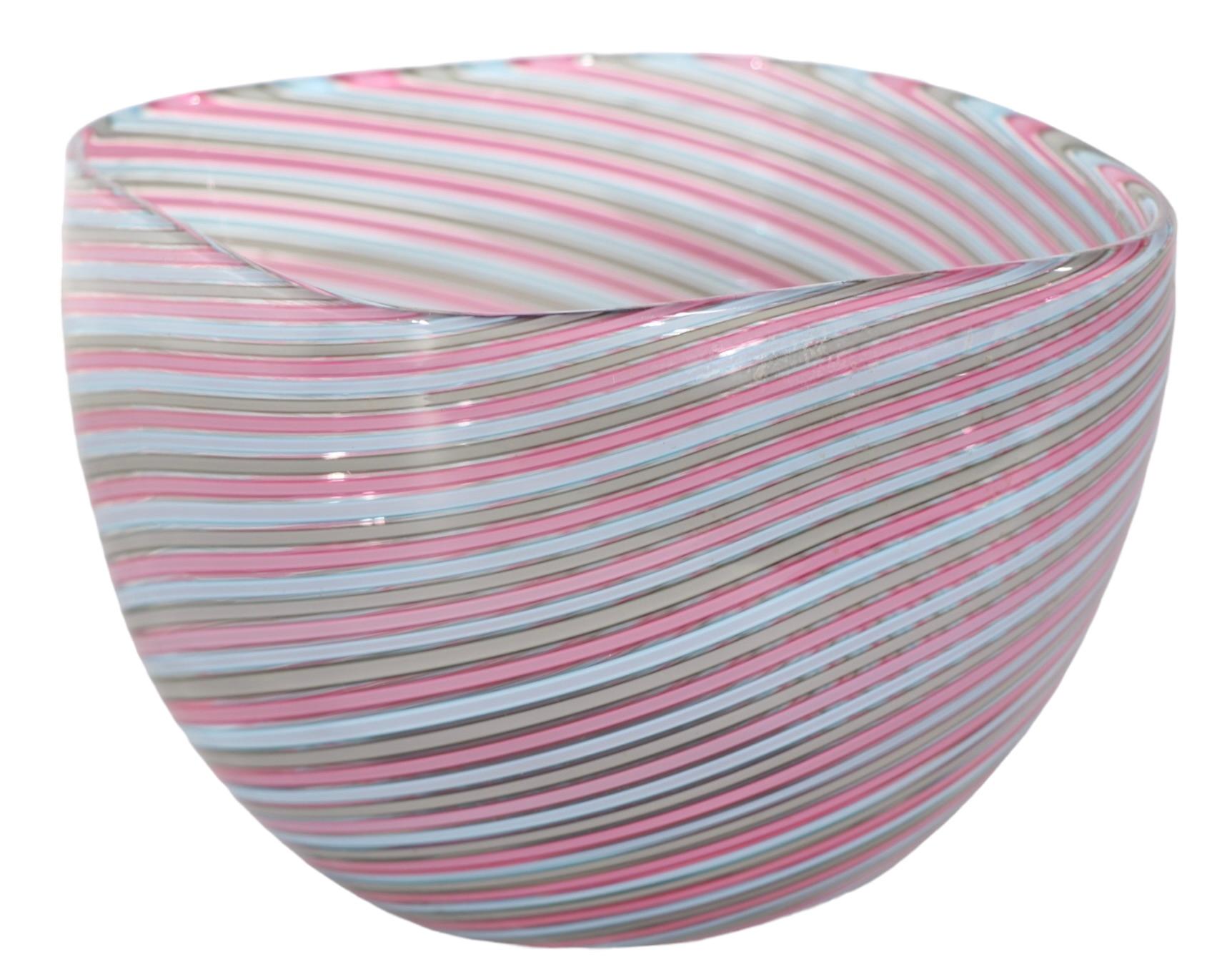 Cenedese Italian Murano Bowl, Signed For Sale 4