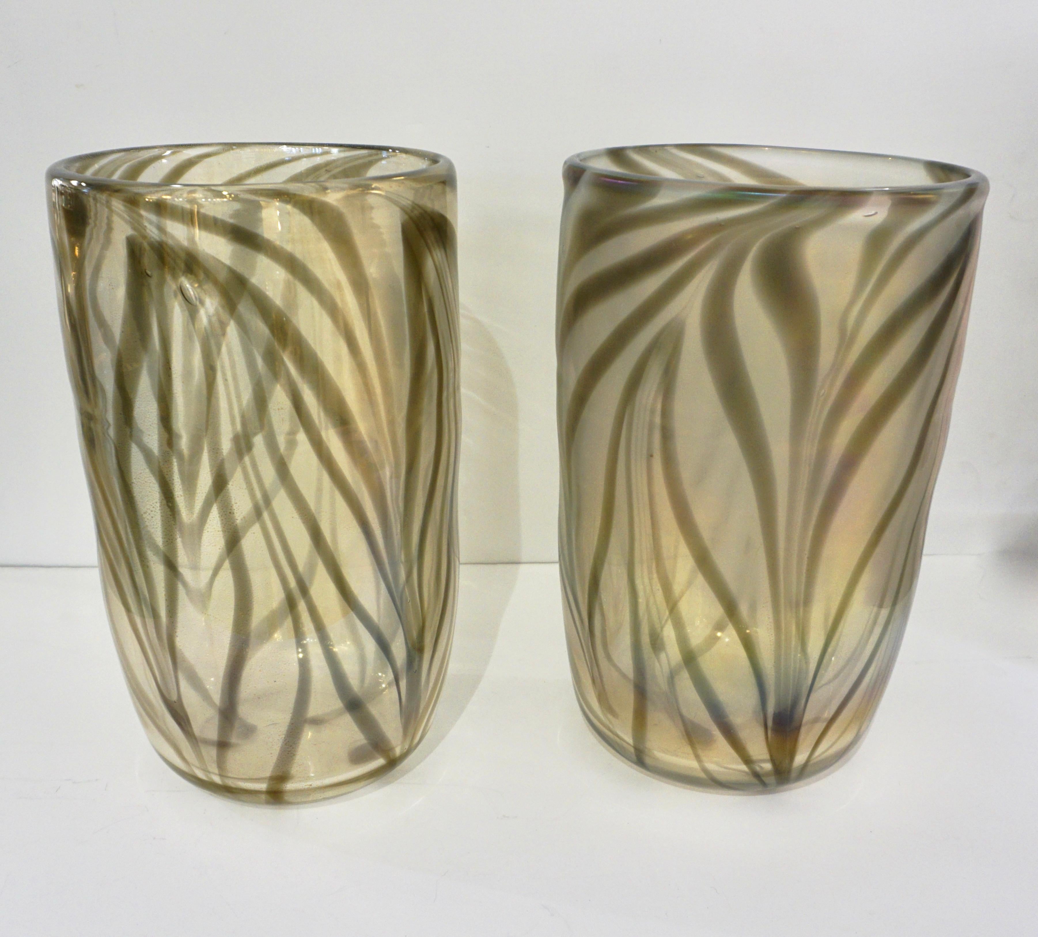 Cenedese Italian Pair of Iridescent Zebra Smoked Gold Murano Glass Modern Vases For Sale 3