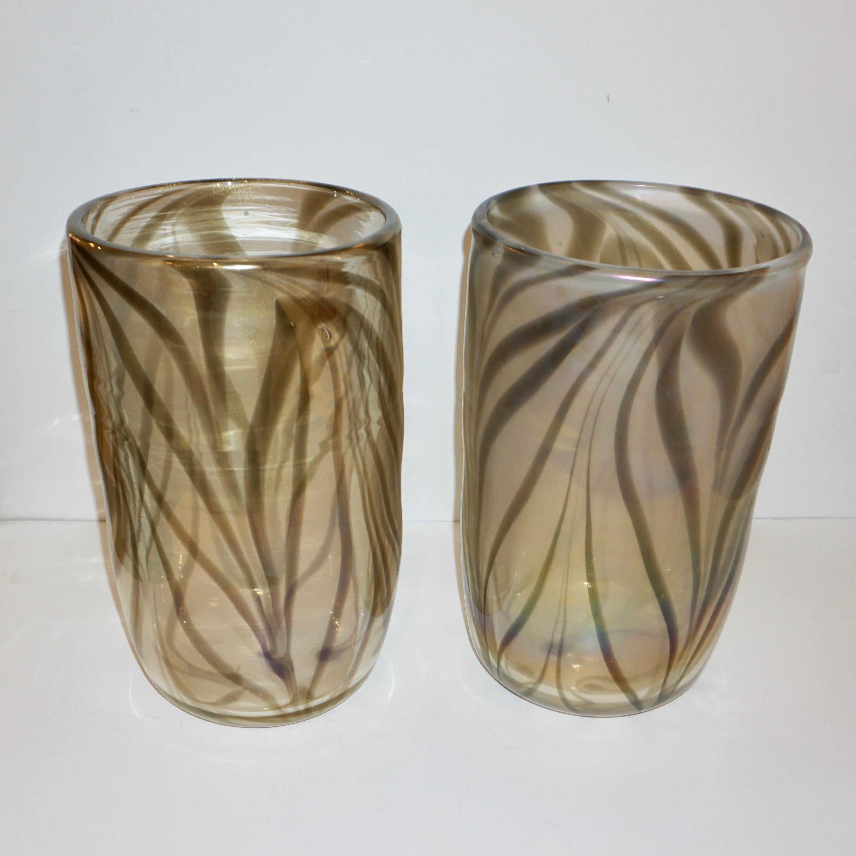 Cenedese Italian Pair of Iridescent Zebra Smoked Gold Murano Glass Modern Vases For Sale 4