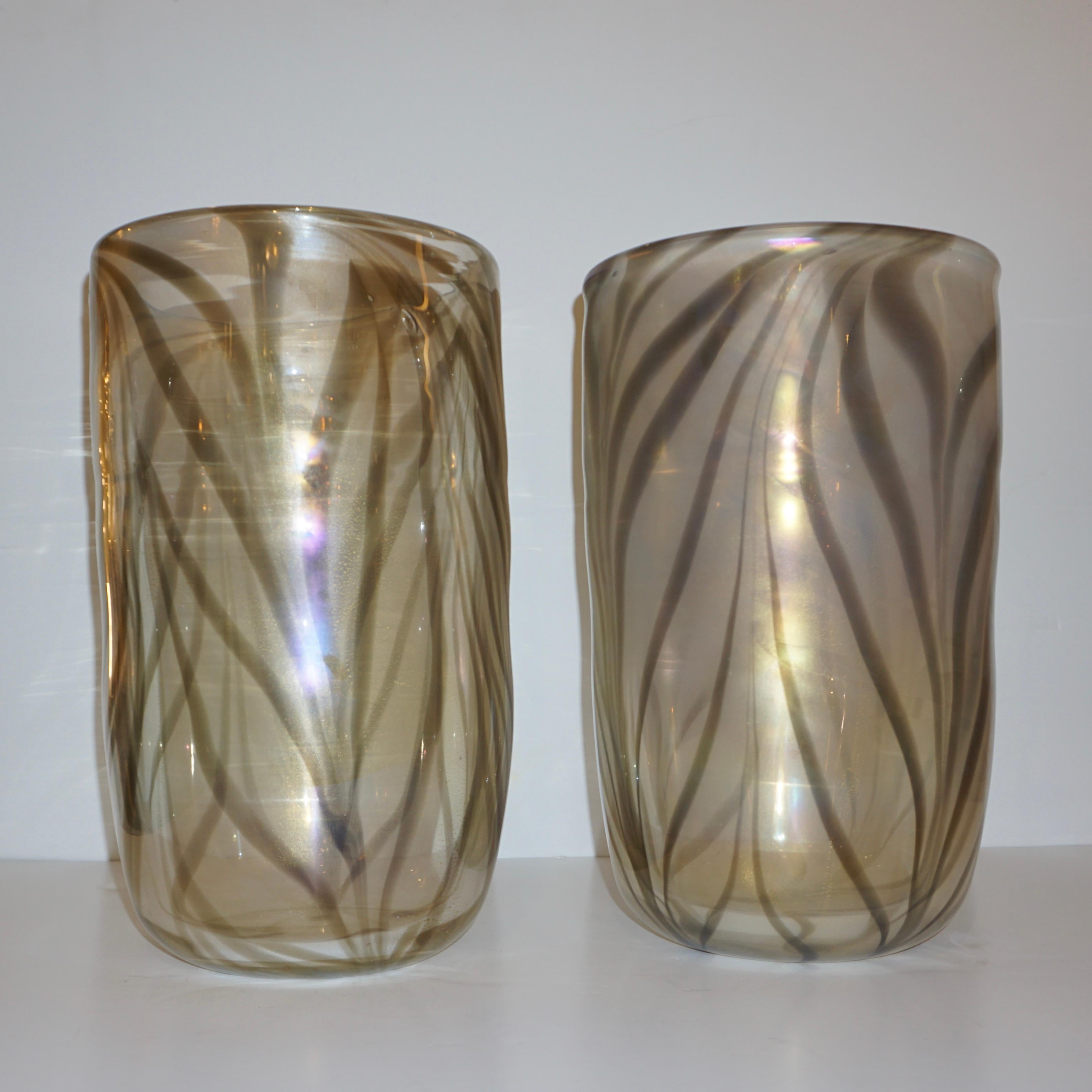 Cenedese Italian Pair of Iridescent Zebra Smoked Gold Murano Glass Modern Vases For Sale 5