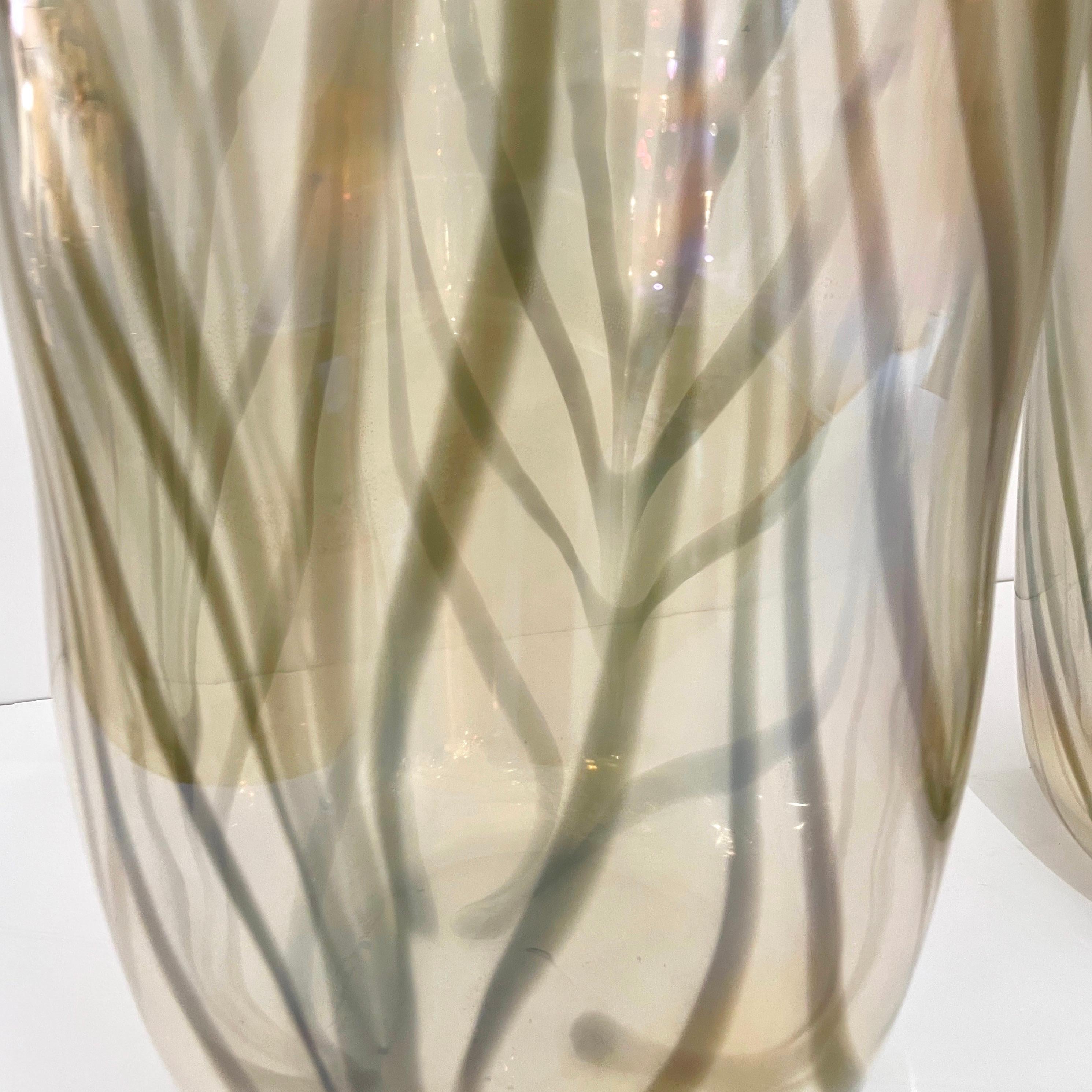 Cenedese Italian Pair of Iridescent Zebra Smoked Gold Murano Glass Modern Vases For Sale 7