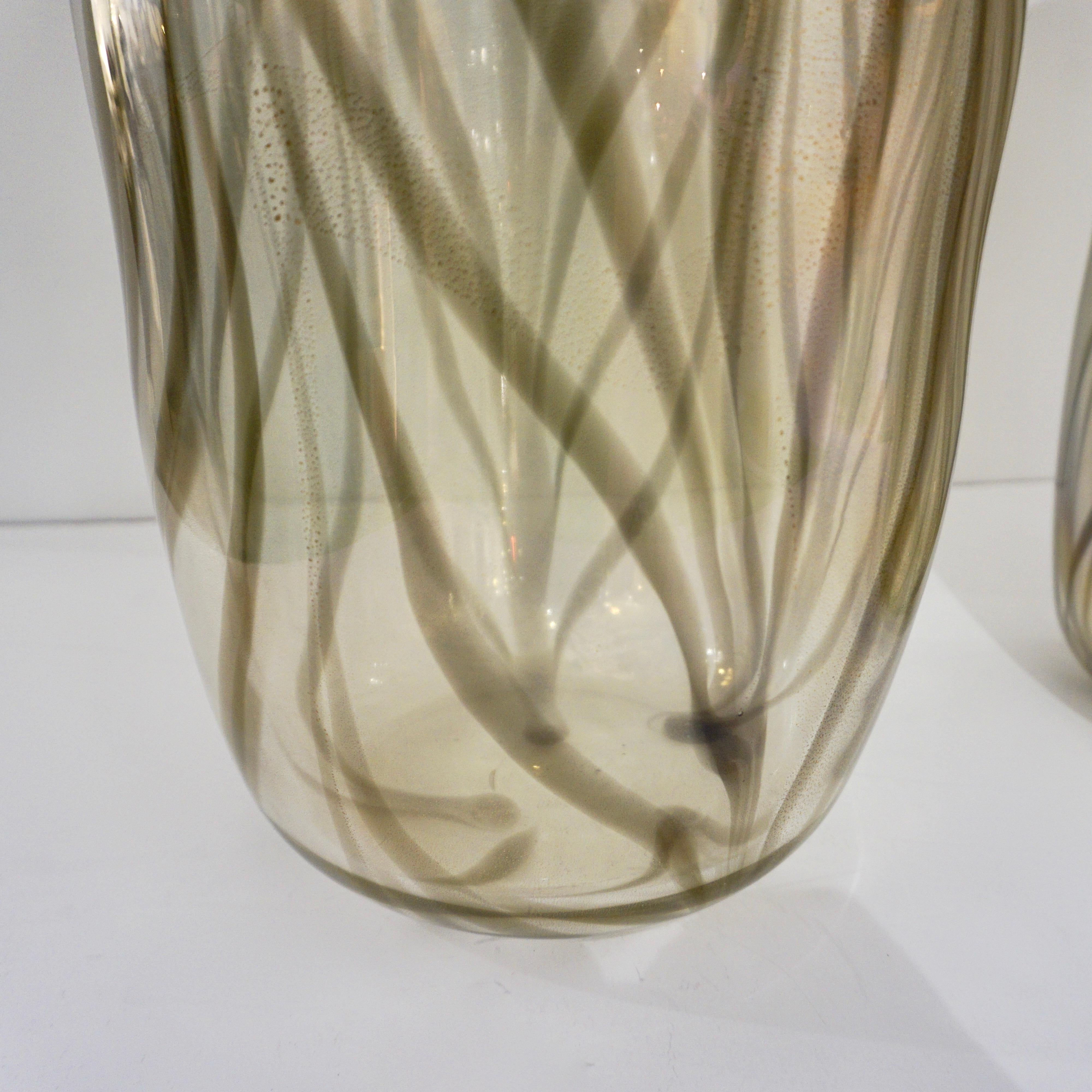 Cenedese Italian Pair of Iridescent Zebra Smoked Gold Murano Glass Modern Vases For Sale 1