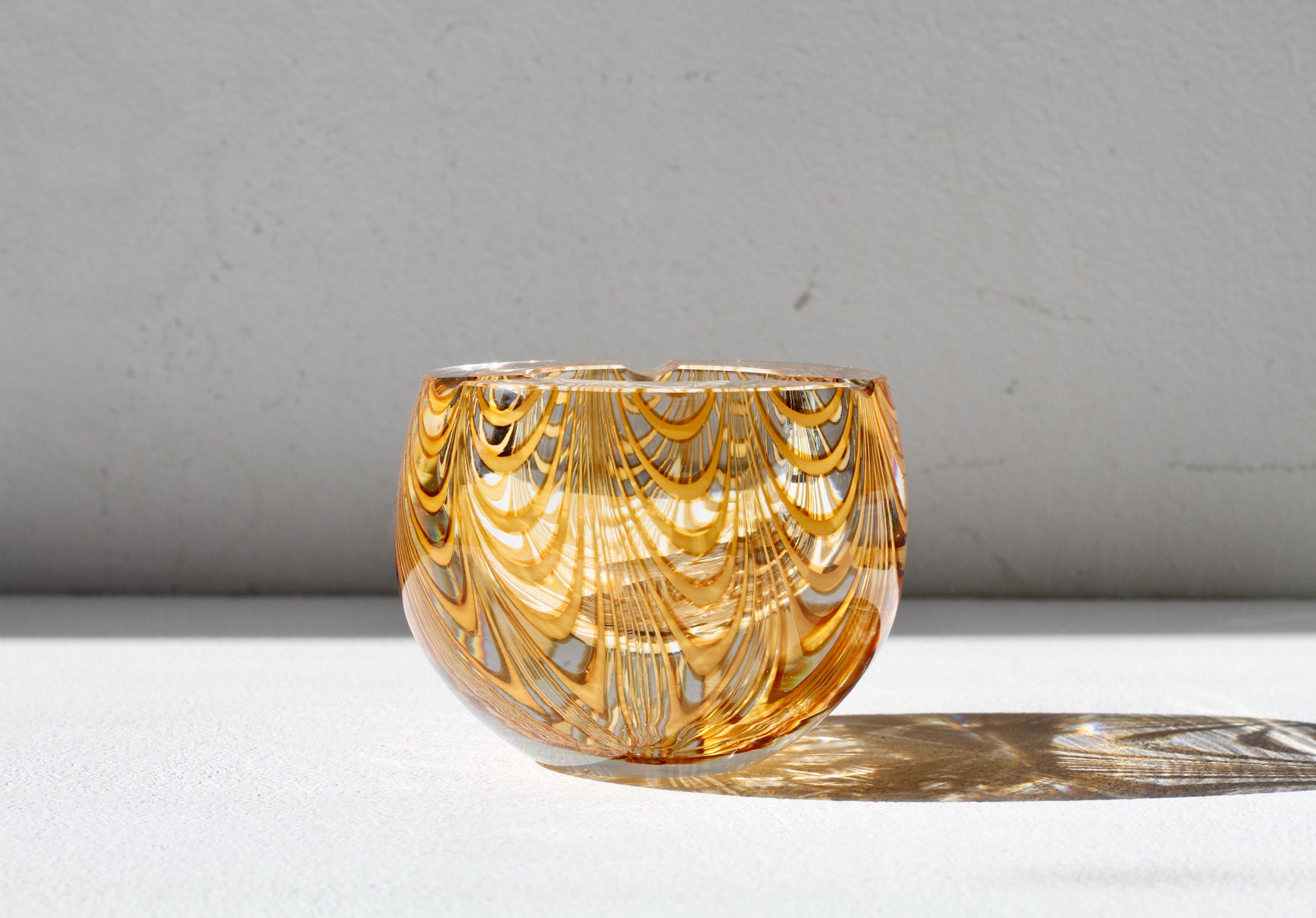 20th Century Cenedese Mid-Century 1970s Italian Amber 'Zebrato' Clear Murano Glass Ashtray For Sale