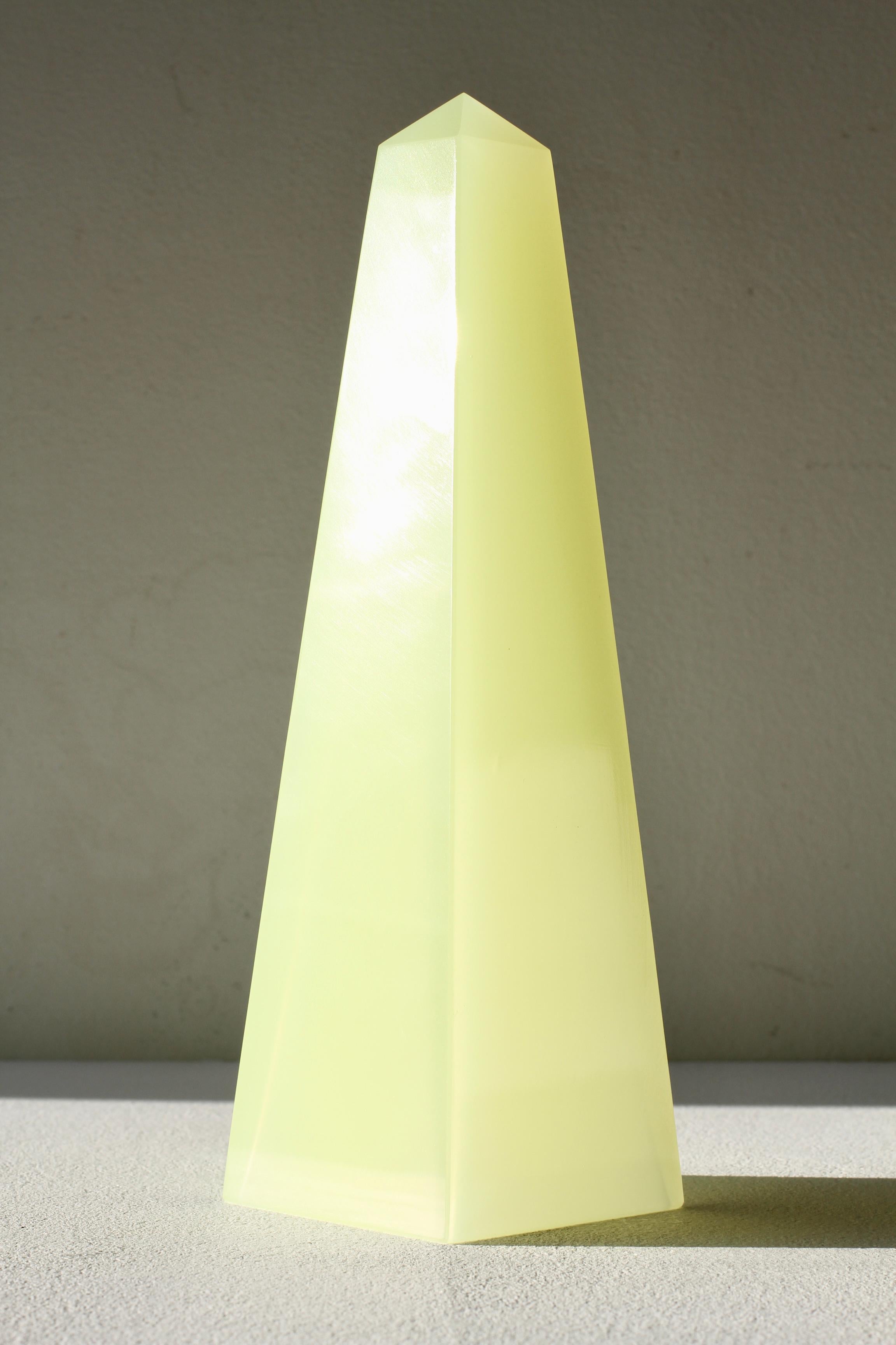 Cenedese Mid-Century Modern Vintage Neon Yellow Italian Murano Glass Obelisk For Sale 12