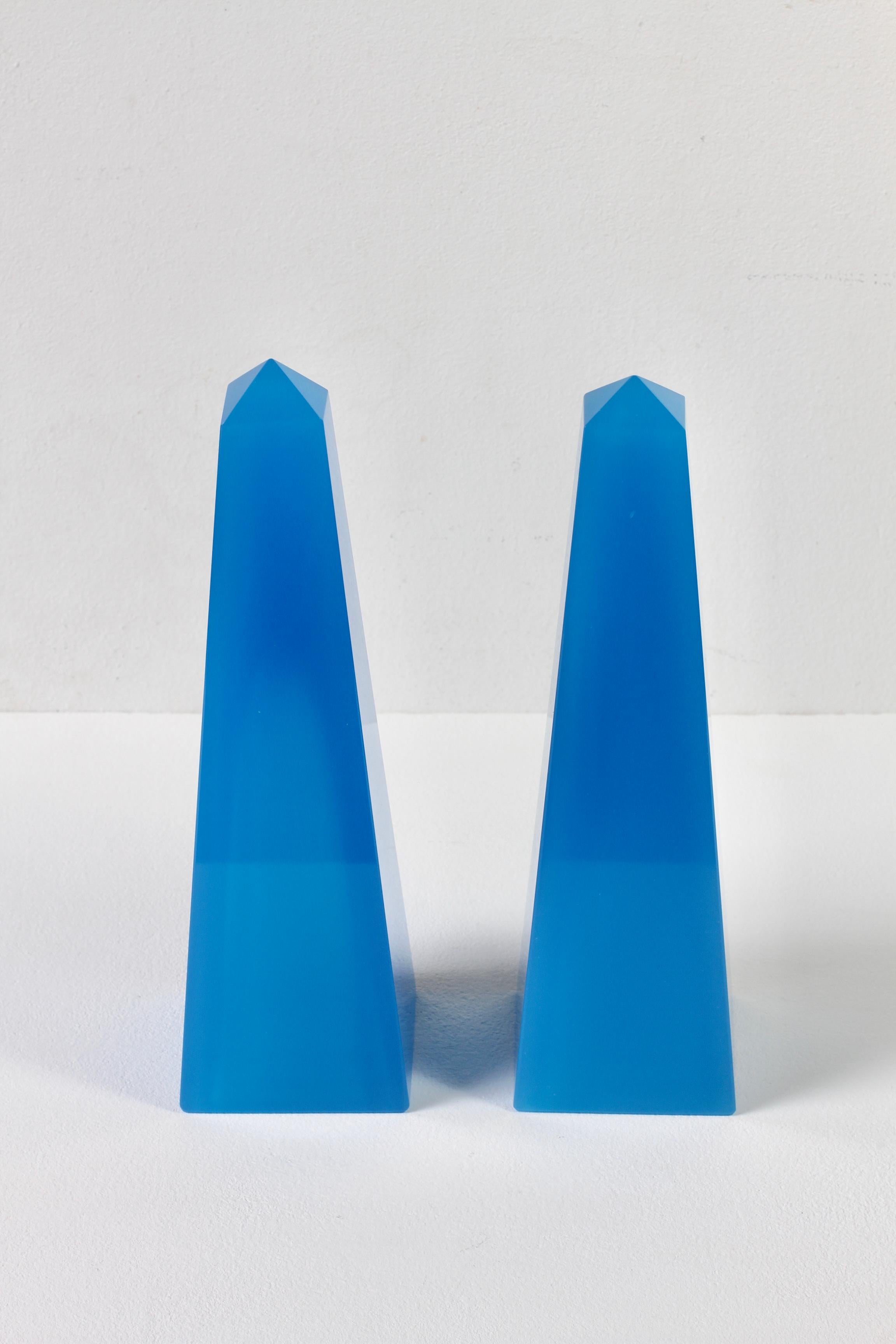 Cenedese Mid-Century Modern Vintage Pair of Blue Italian Murano Glass Obelisks For Sale 4