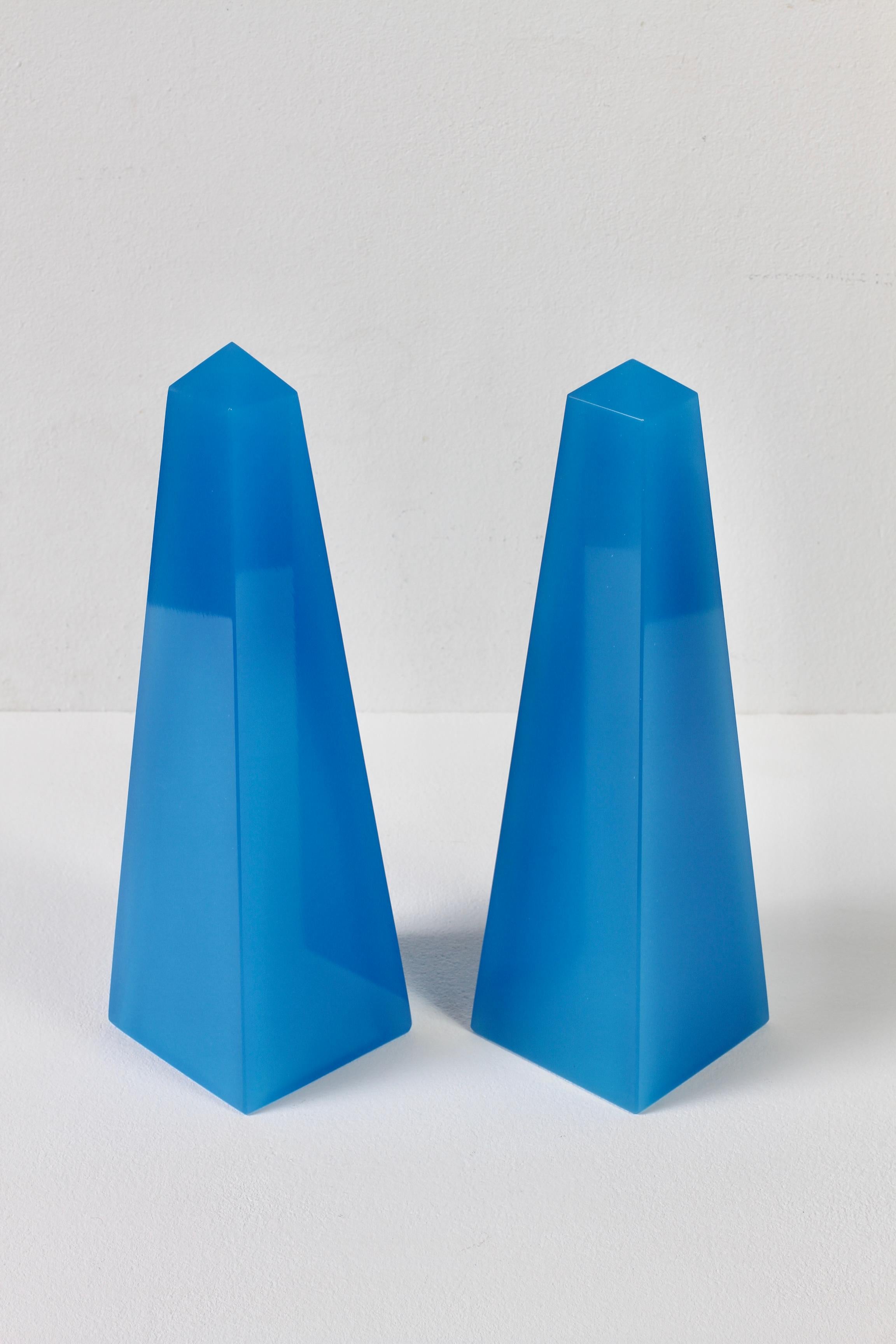 Cenedese Mid-Century Modern Vintage Pair of Blue Italian Murano Glass Obelisks For Sale 1