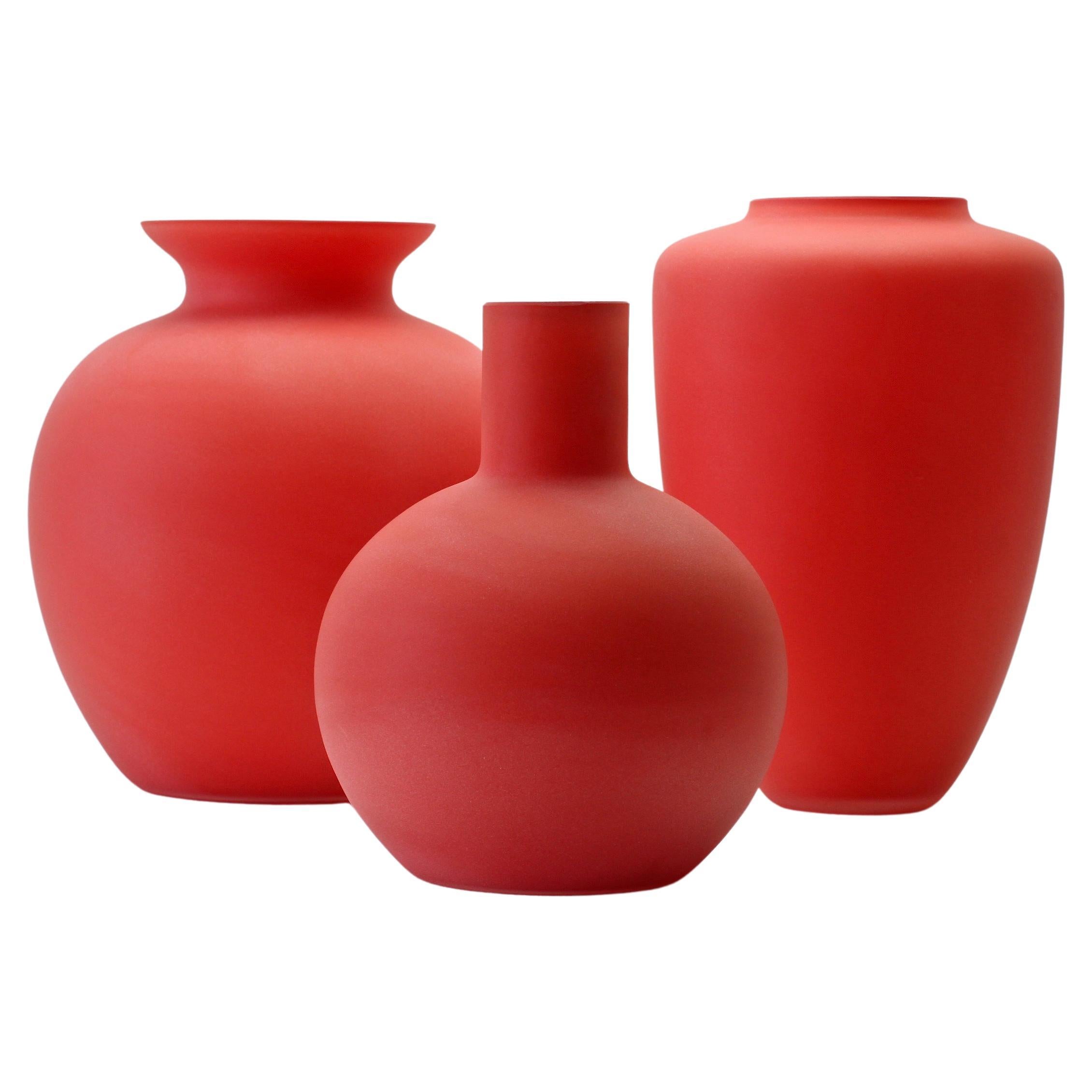 Cenedese Midcentury Trio of Vintage Italian Red Satin Matt Murano Glass Vases For Sale