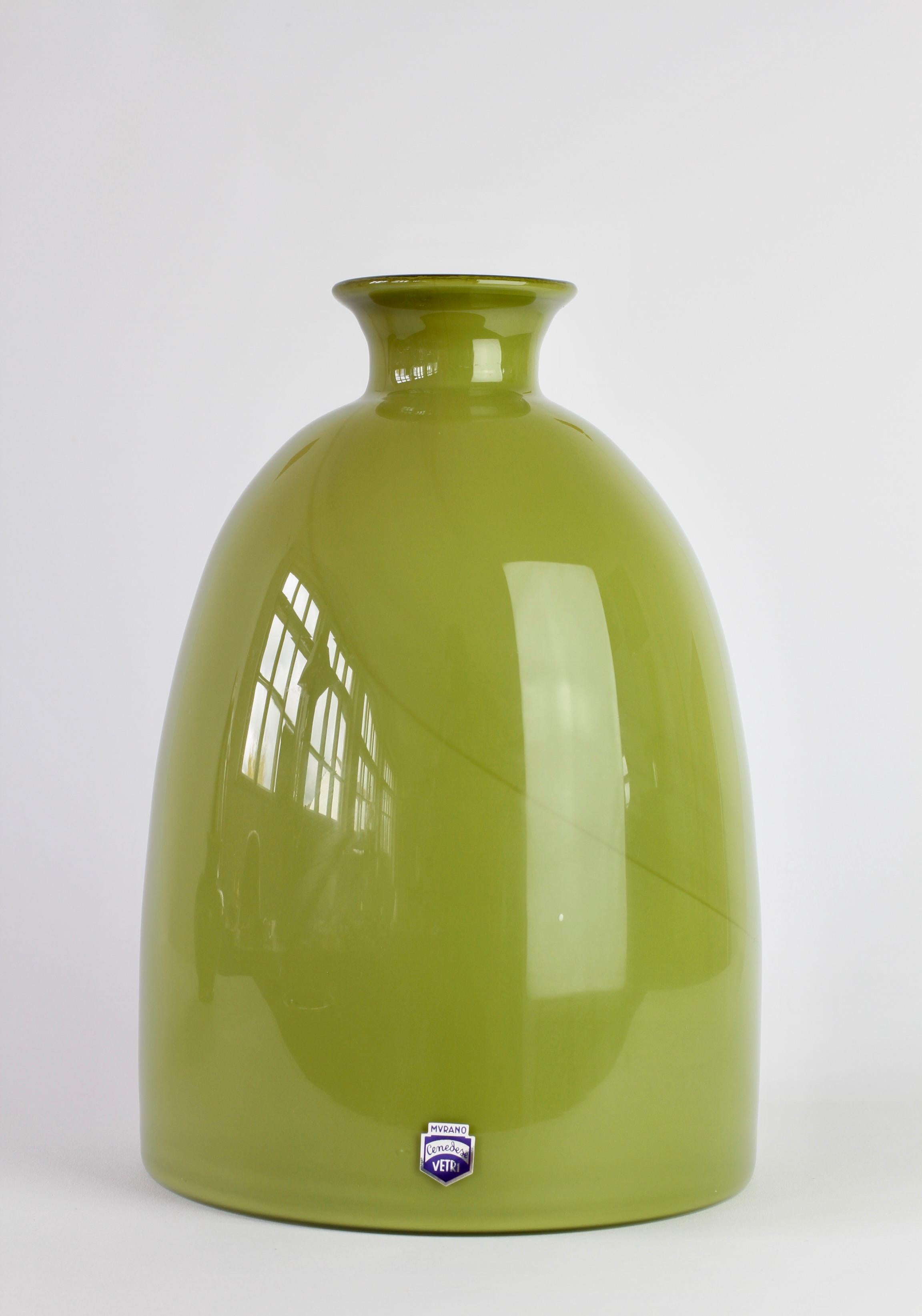 Cenedese Moss Green Vintage Midcentury Italian Murano Glass Vase or Vessel For Sale 2