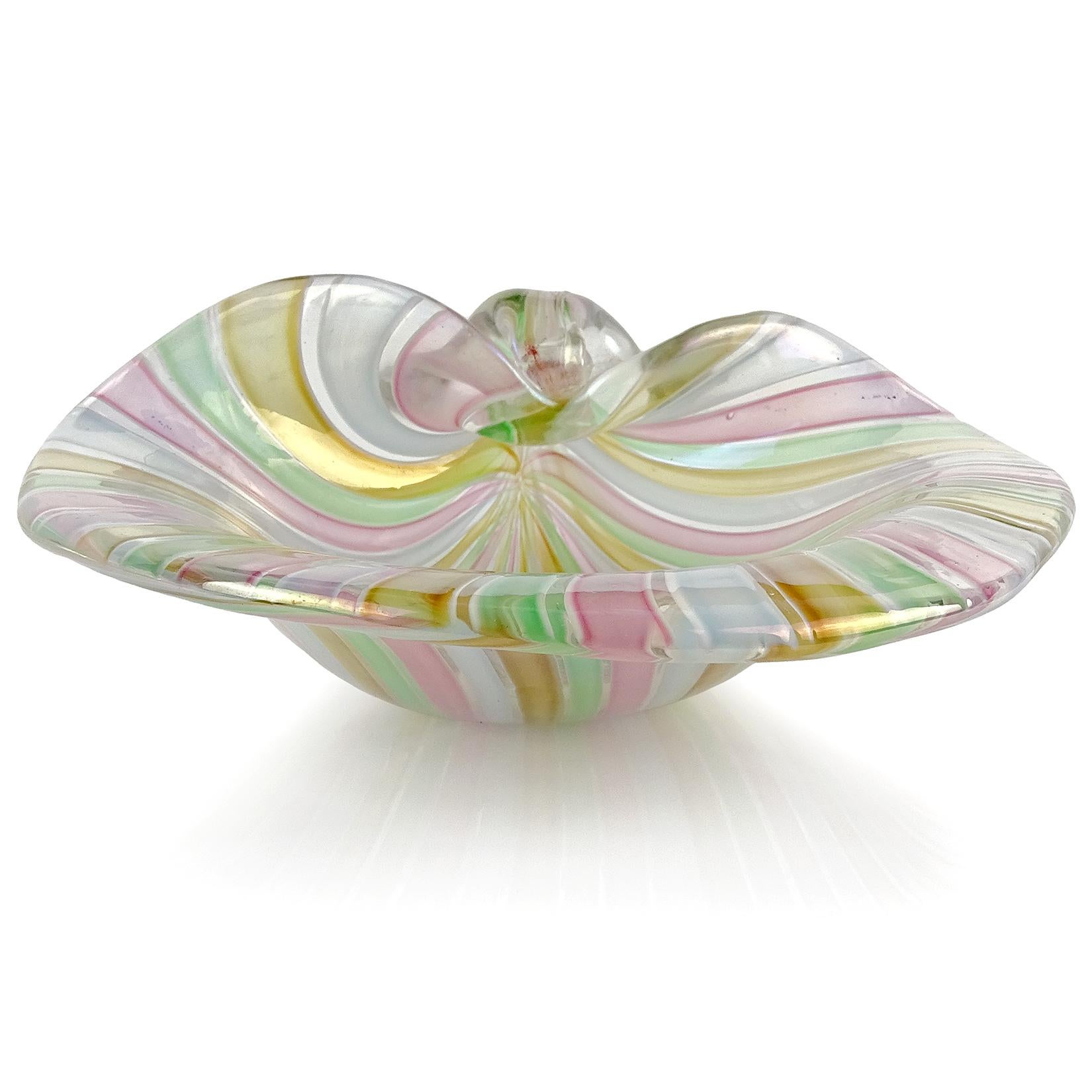 Mid-Century Modern Cenedese Murano A Canne Ribbons Iridescent Italian Art Glass Seashell Dish Bowl