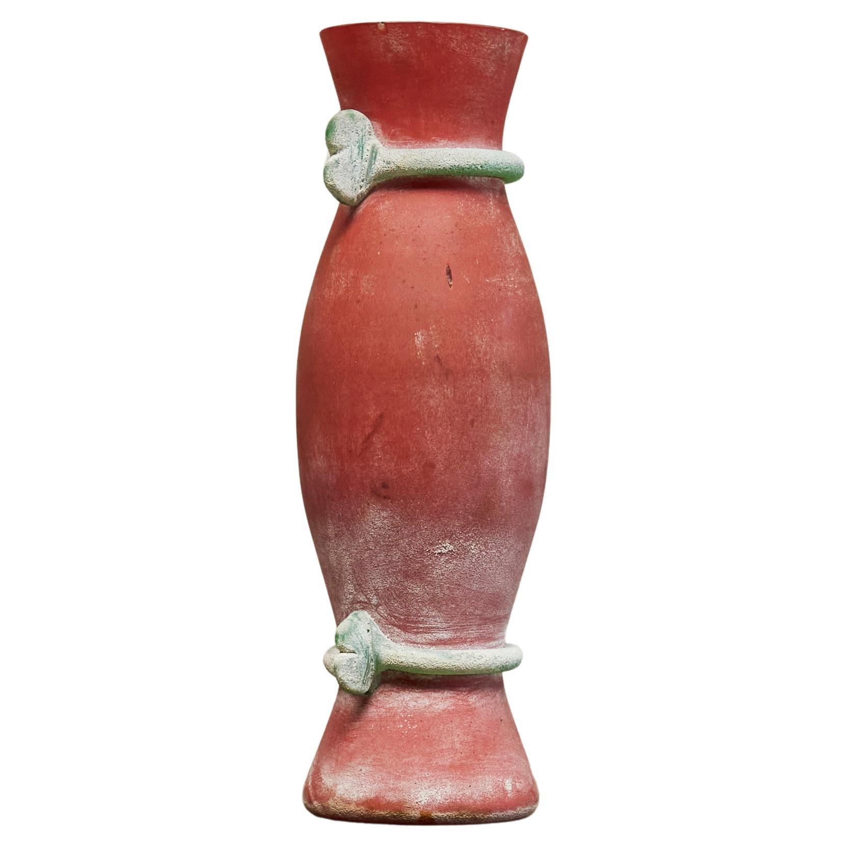 Cenedese Murano Attributed Scavo Vase in Red and Green Italy 1960s For Sale