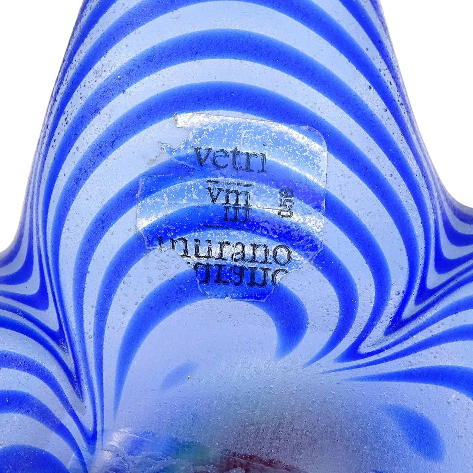 Cenedese Murano Blue Swirl Flower Murrine Italian Art Glass Starfish Paperweight In Good Condition In Kissimmee, FL