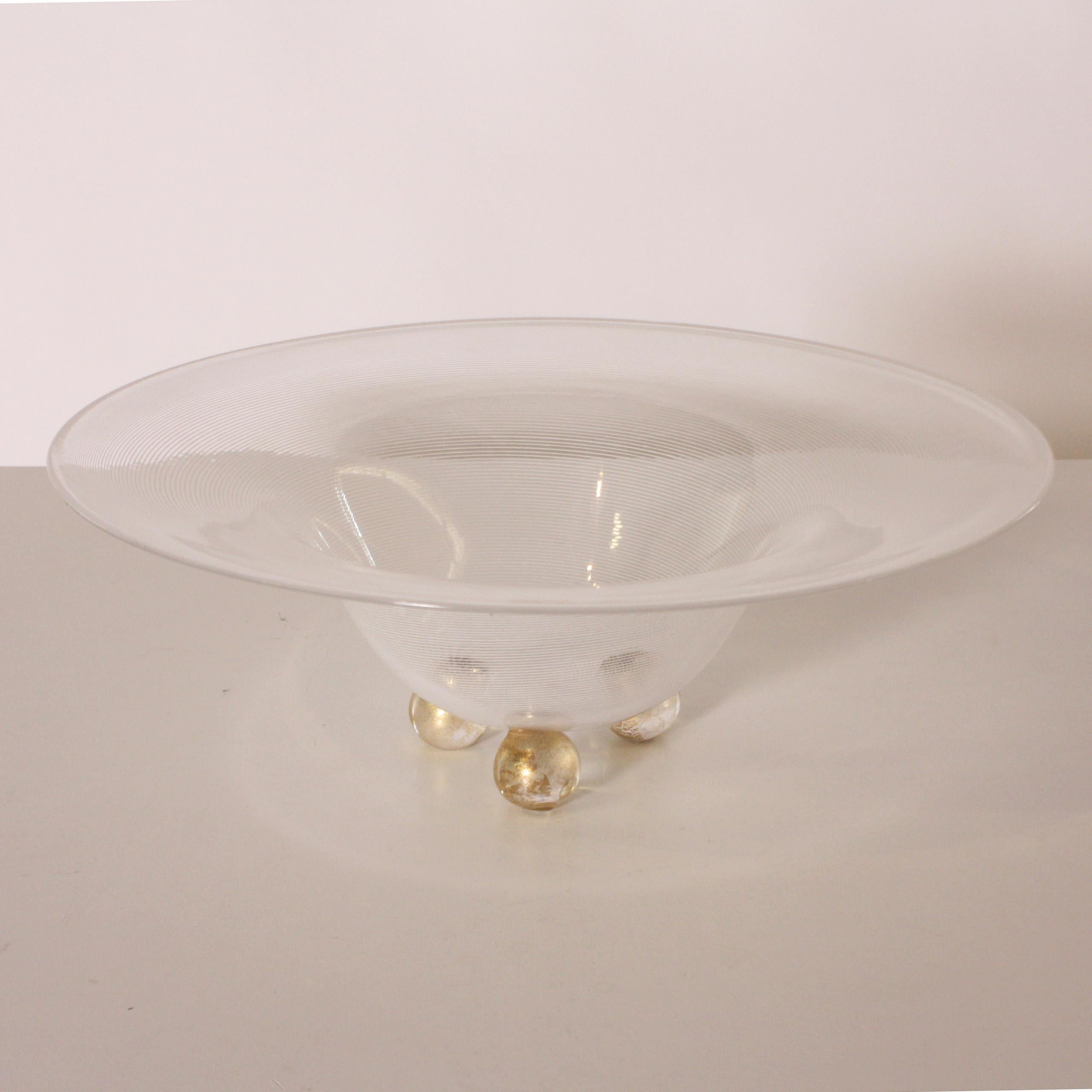 Mid-20th Century Cenedese Murano Bowl with 22-Karat Gold Inclusions, circa 1950