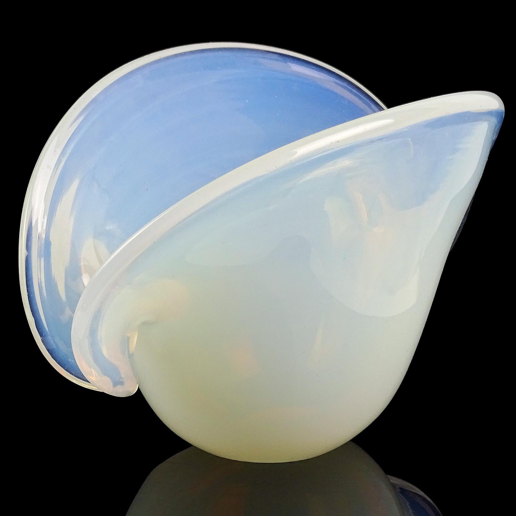 Hand-Crafted Cenedese Murano Double Position White Opal Italian Art Glass Conch Shell Vase