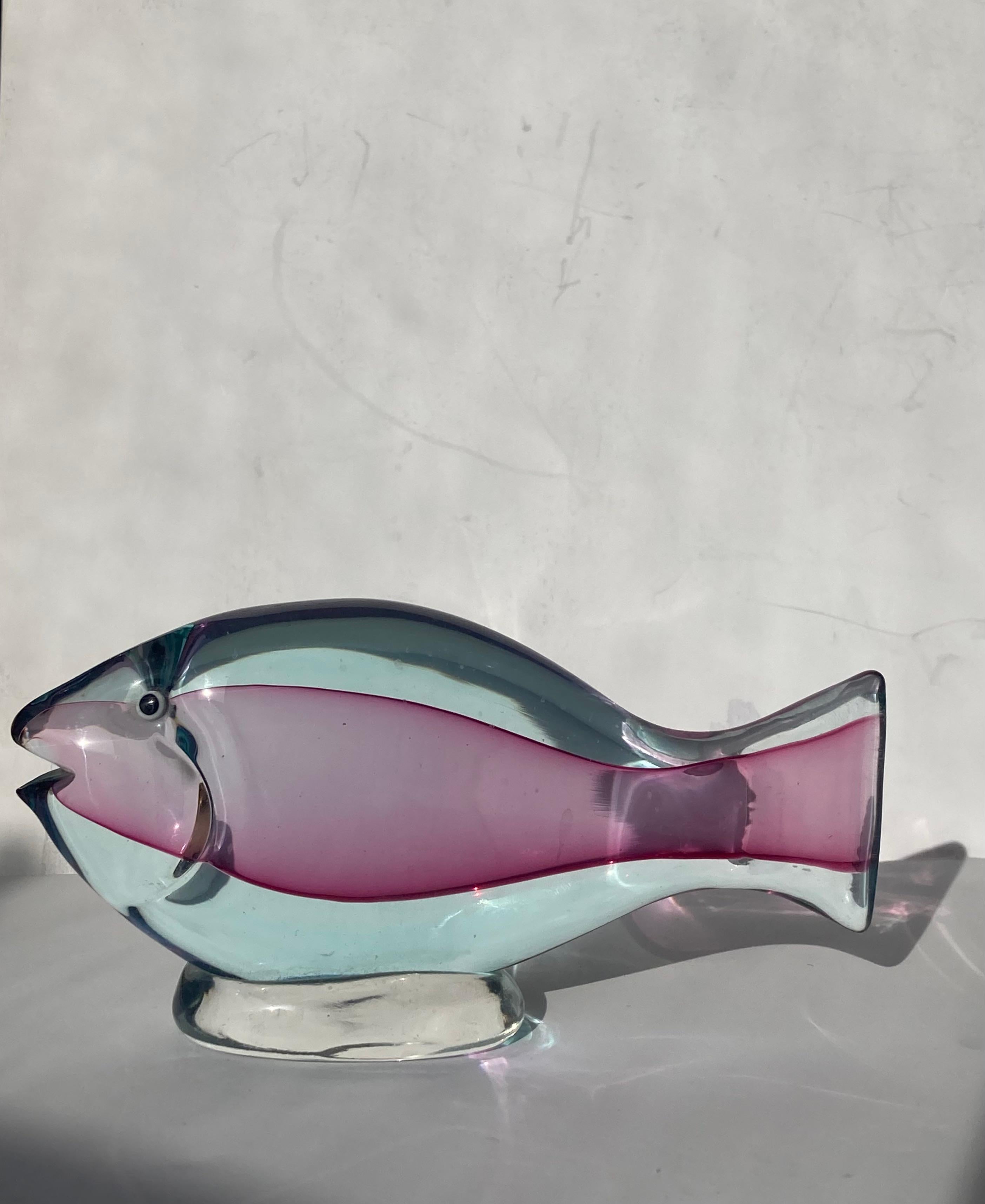 Modern Cenedese Murano glass fish sculpture /paperweight attb to Da Ros. For Sale