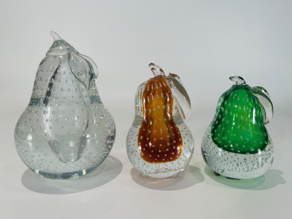 Cenedese  Murano glass set of pears with bubbles circa 1950 In Good Condition For Sale In Rio De Janeiro, RJ