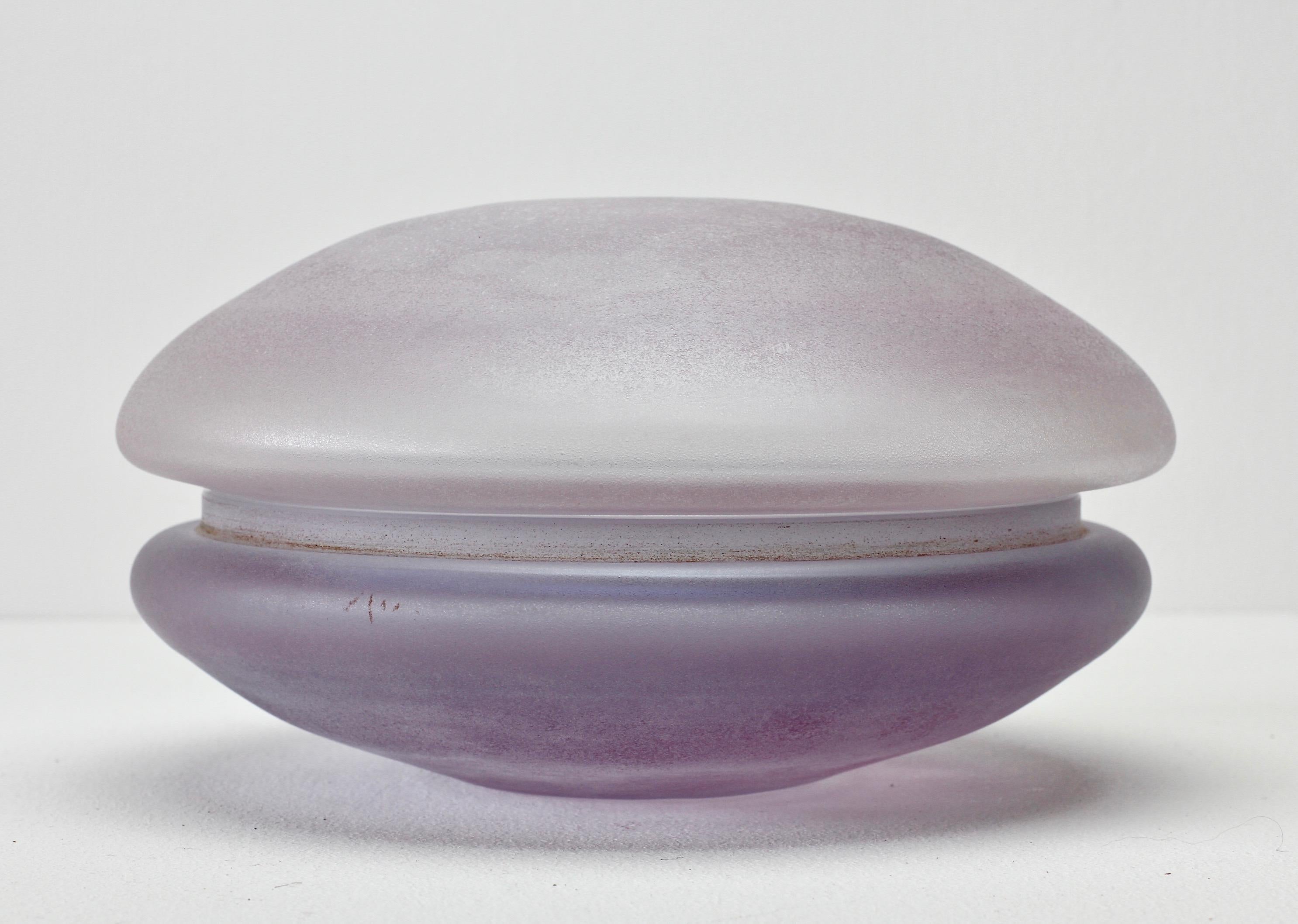 Italian Cenedese Vintage Murano Lilac Colored Lidded Frosted Glass UFO Bowl or Dish