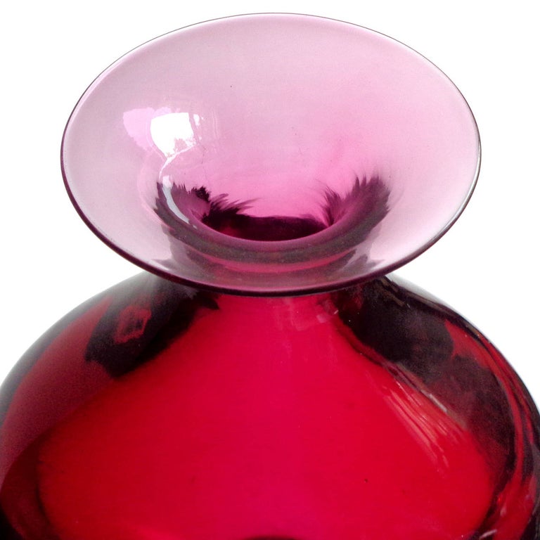 Mid-Century Modern Cenedese Murano Red Purple Alexandrite Italian Art Glass Sculptural Flower Vase For Sale