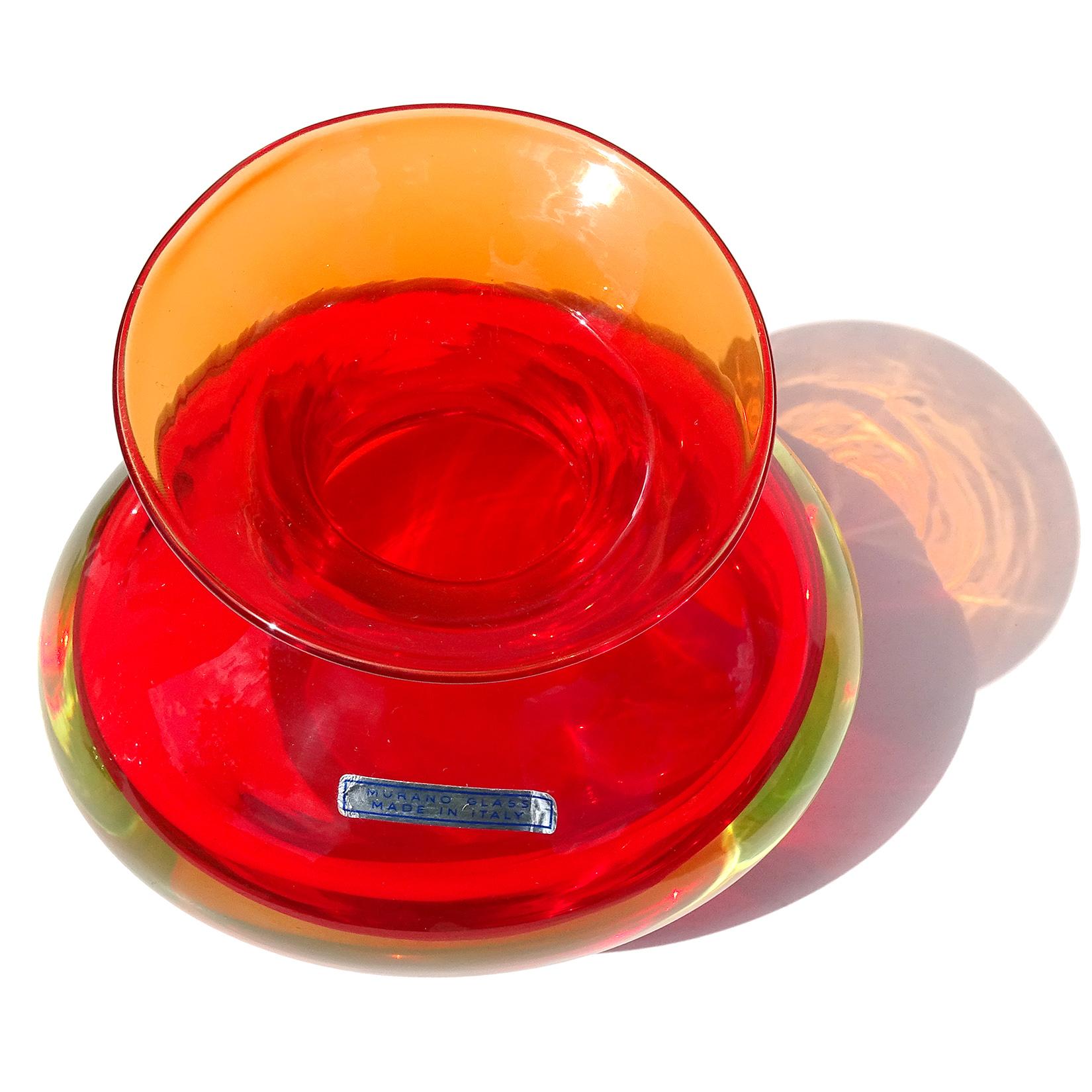 Cenedese Murano Sommerso Naranja Amarillo Uranio Florero Italiano de Vidrio Artístico en Bueno estado para la venta en Kissimmee, FL