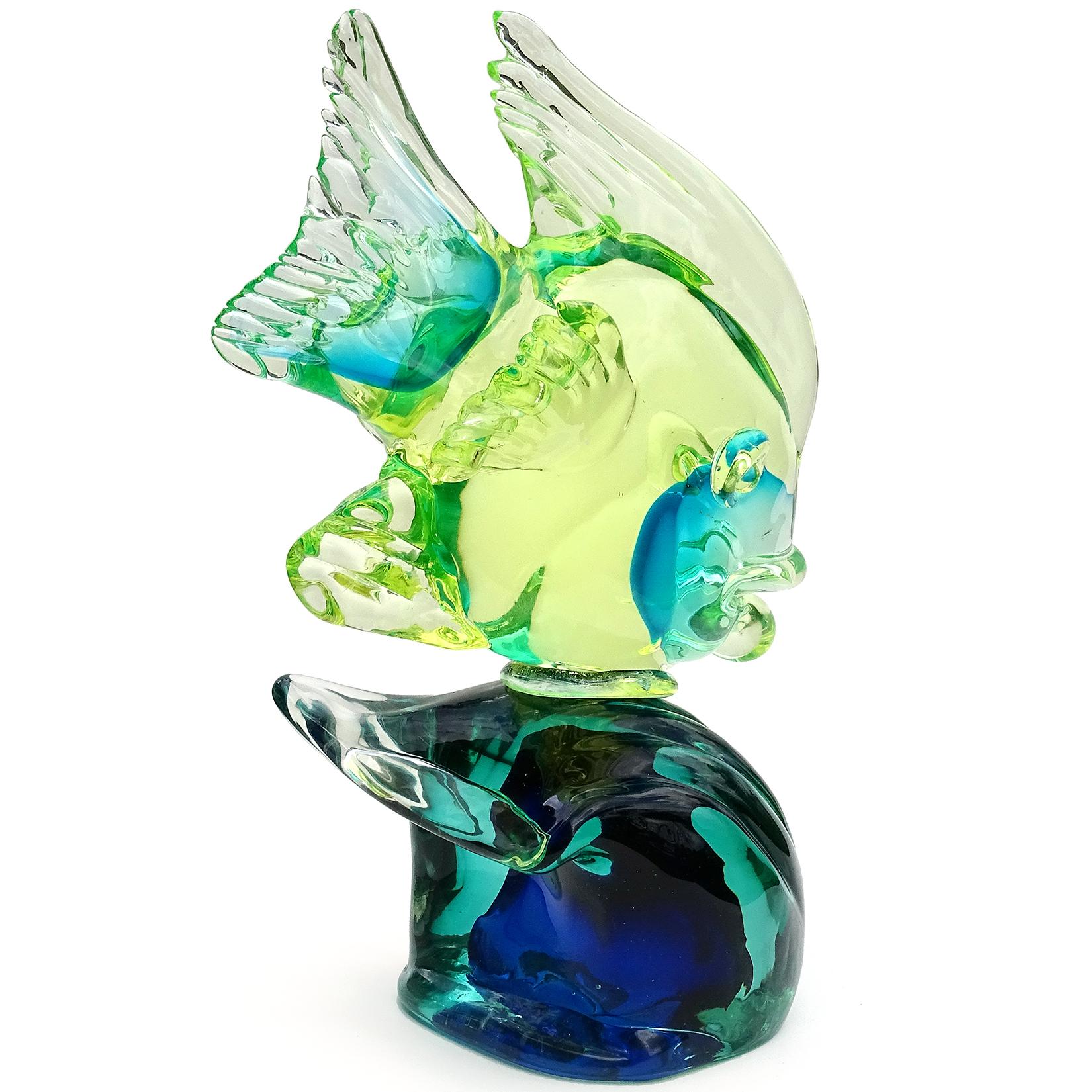 Mid-Century Modern Cenedese Murano Uranium Green Blue Italian Art Glass Fish on Wave Sculpture