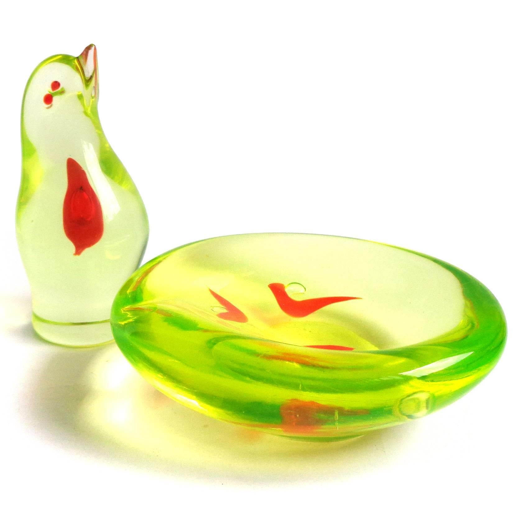 Very cute, vintage Murano hand blown Sommerso vaseline yellow with red heart Italian art glass bird and matching bowl. Documented to the Cenedese company. Created with Uranium glass, which glows neon green under a black light. Would make a great