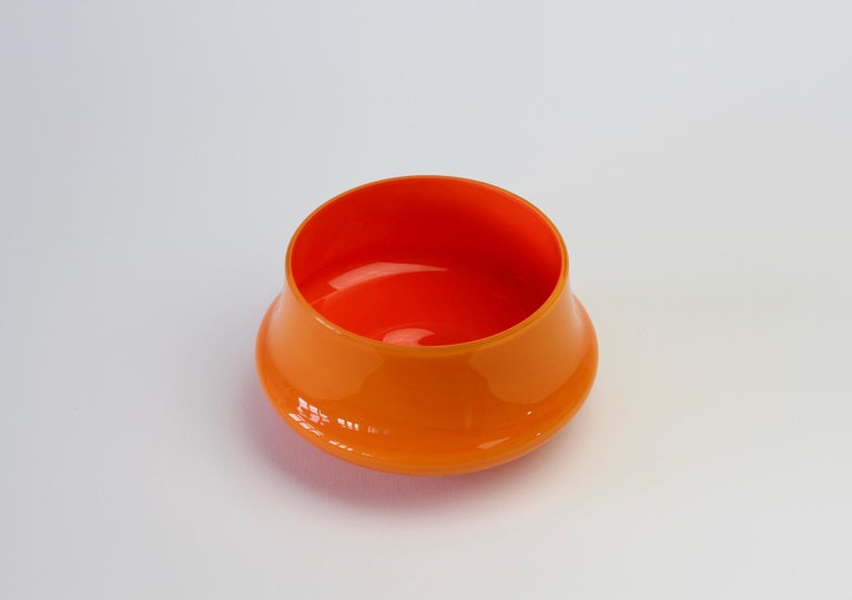 Cenedese Orange Vintage. Mid-Century Italian Murano Glass Vase or Bowl For Sale 1