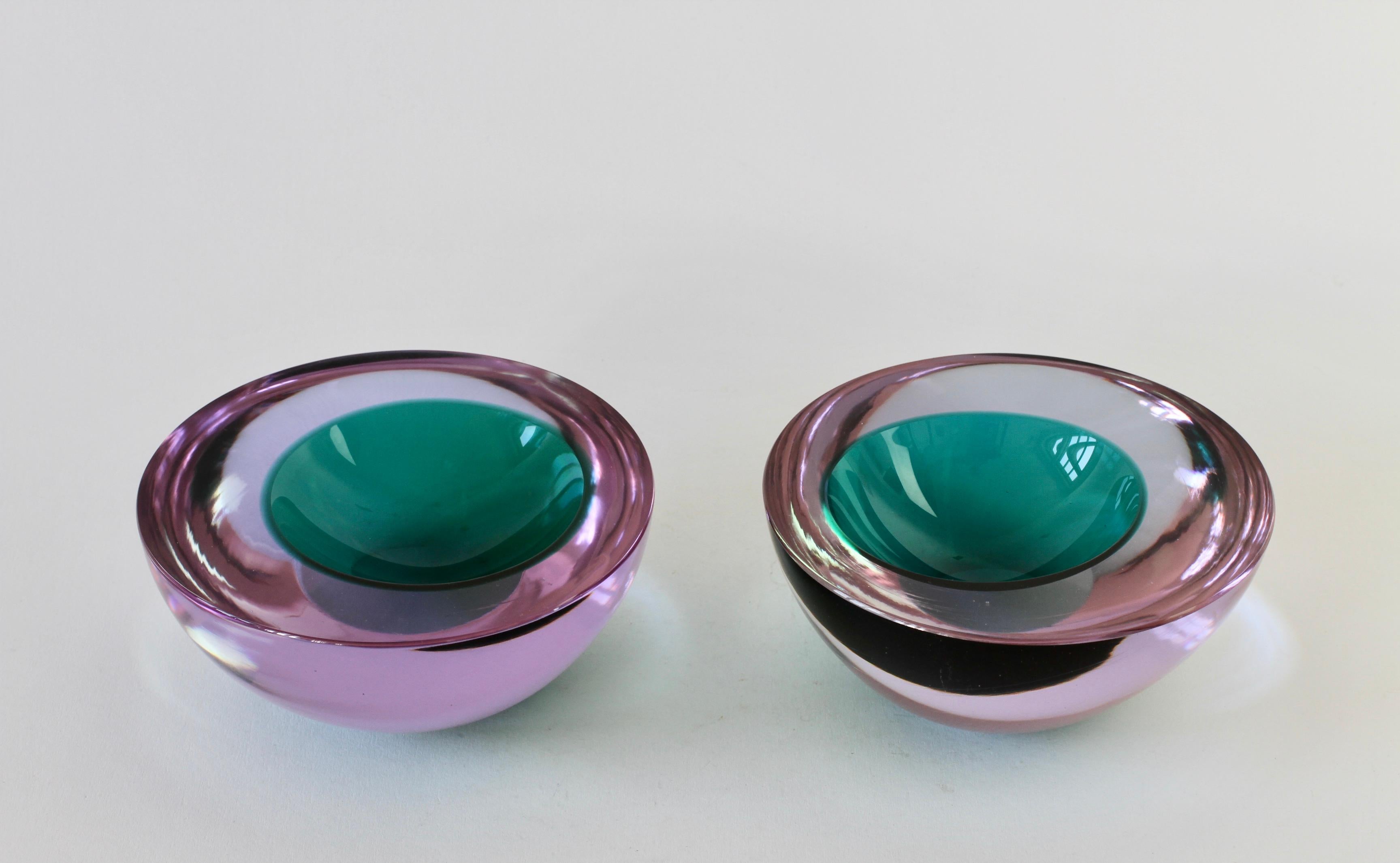 Mid-Century Modern Cenedese Pair of Lilac & Green Sommerso Murano Glass Bowls, Dish or Ashtray For Sale
