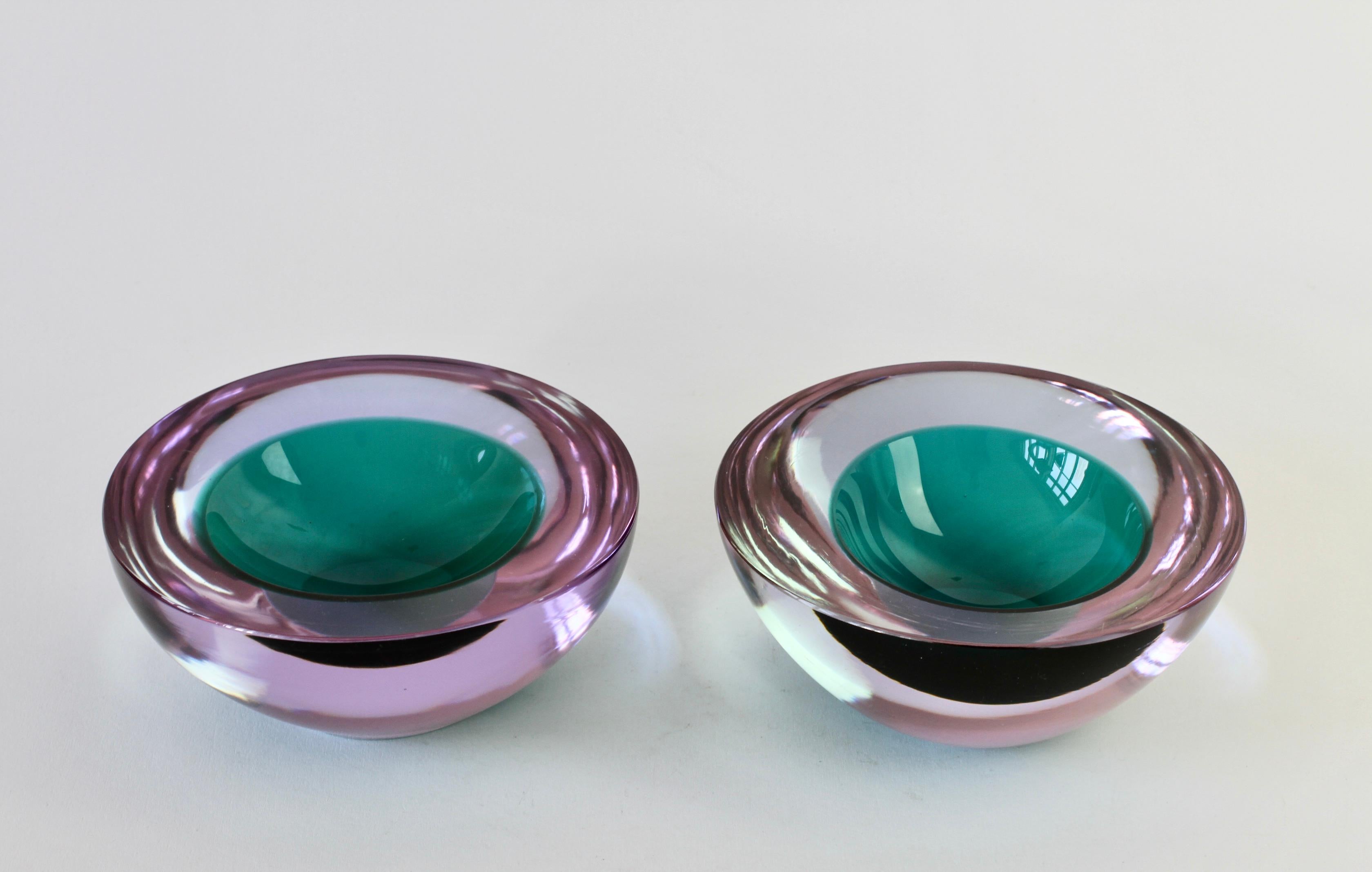 Cenedese Pair of Lilac & Green Sommerso Murano Glass Bowls, Dish or Ashtray In Excellent Condition For Sale In Landau an der Isar, Bayern