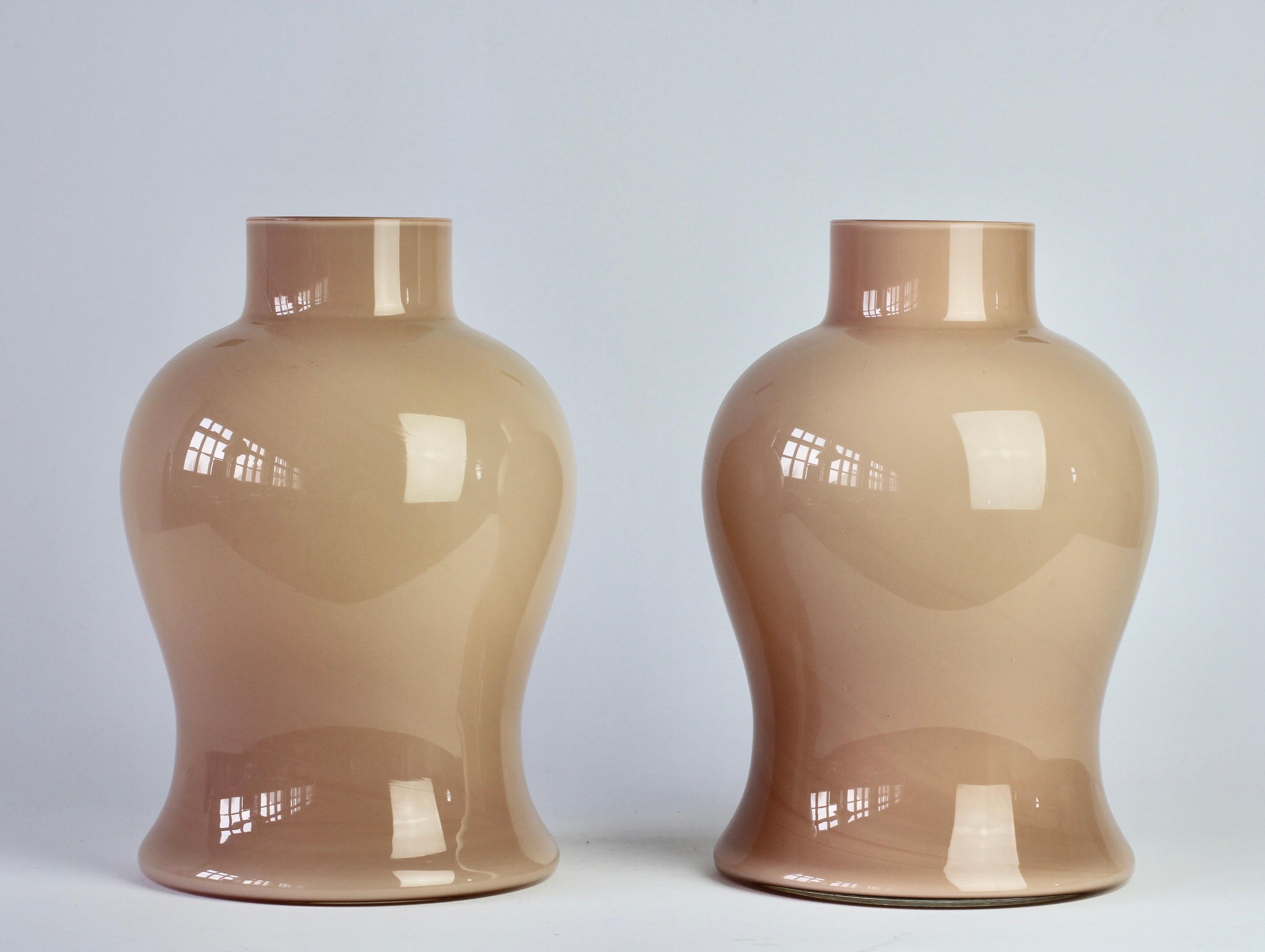 Mid-Century Modern Cenedese Pair of Nude Pink Vintage Midcentury Italian Murano Art Glass Vases For Sale