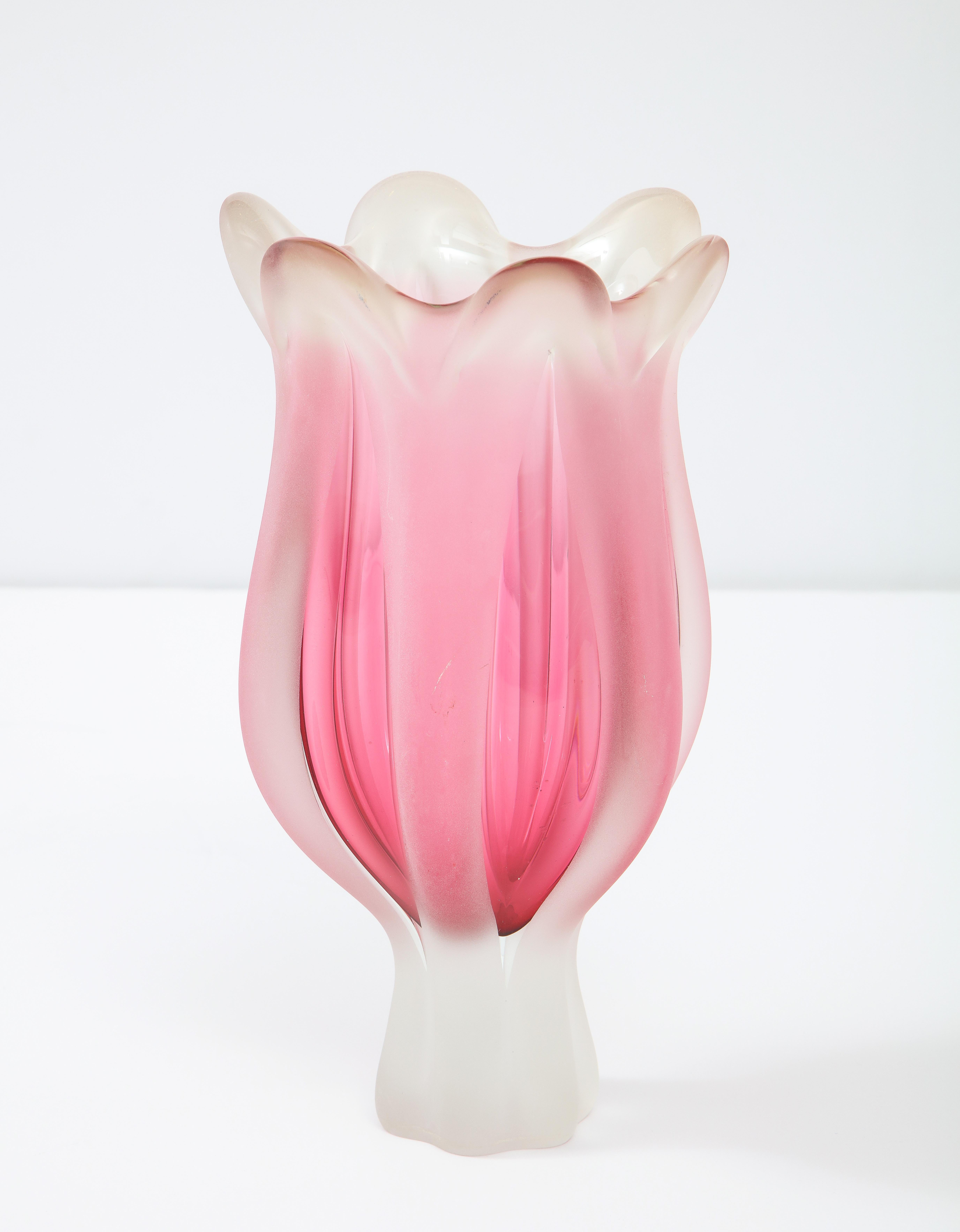 murano glass pink