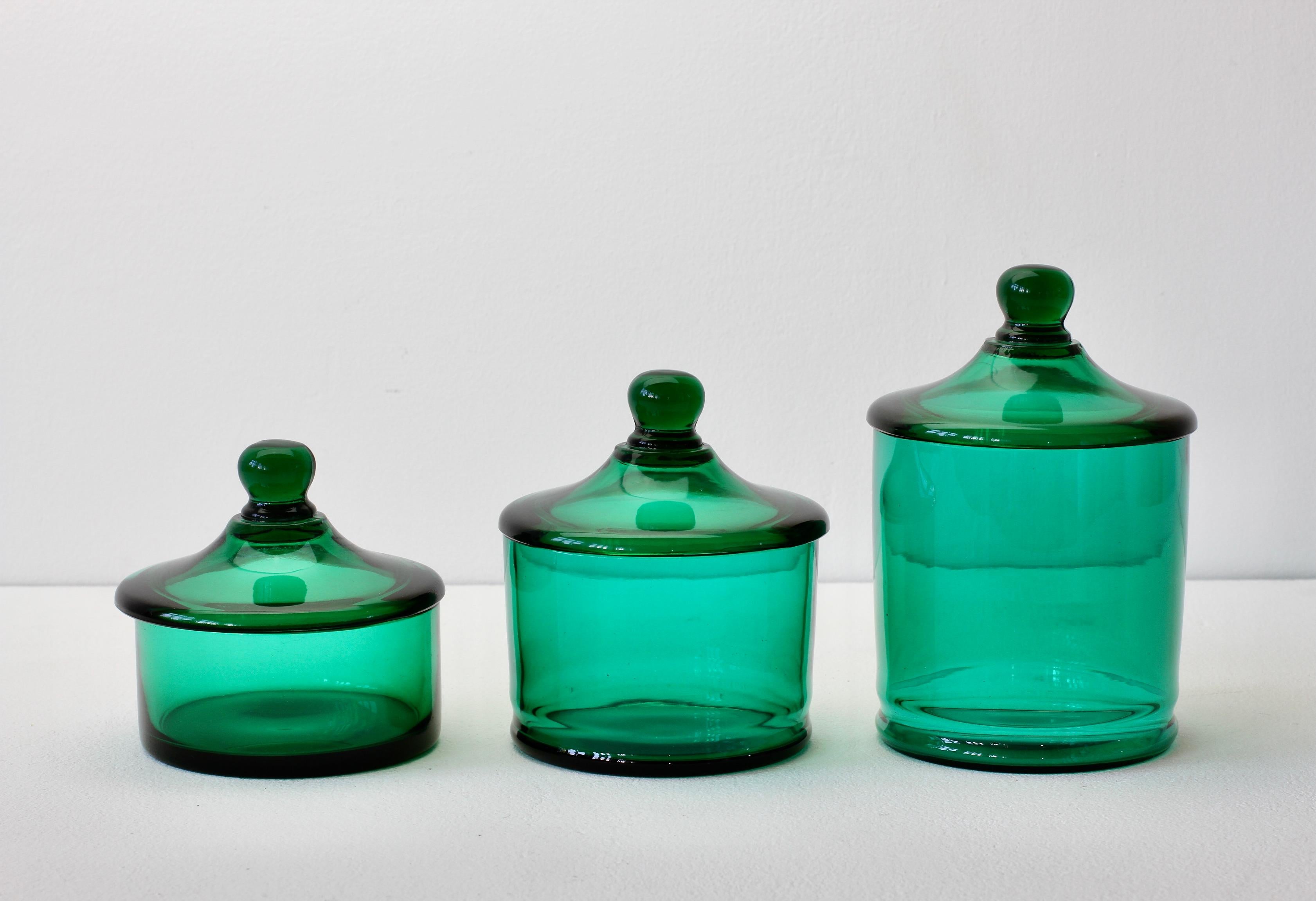 Mid-Century Modern Cenedese Rare Vintage Trio of Green Glass Apothecary Lidded Jars Murano Italy For Sale