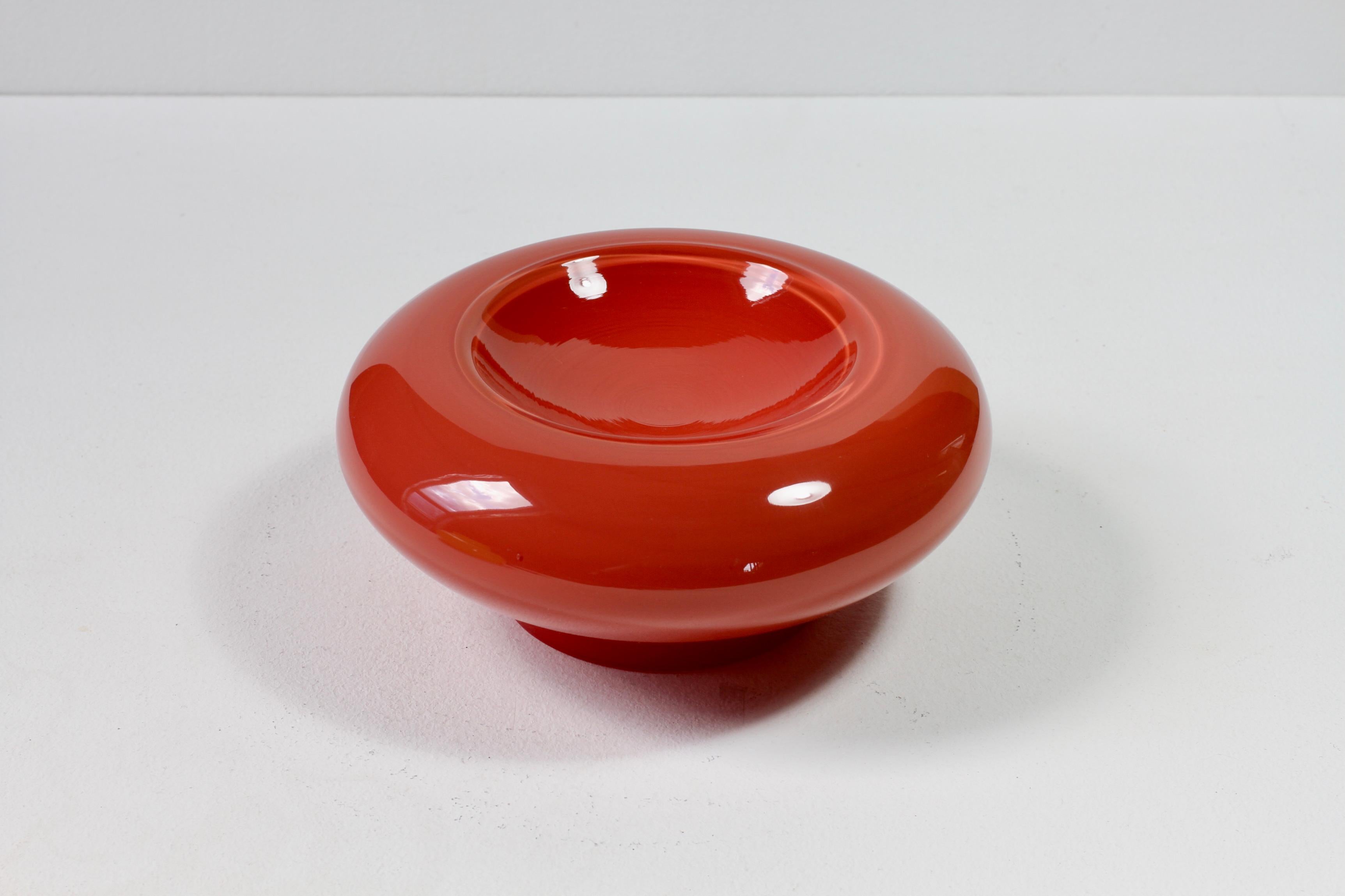 20th Century Cenedese Red Mid-Century Modern Italian Murano Glass Bowl or Vase attr. Nason