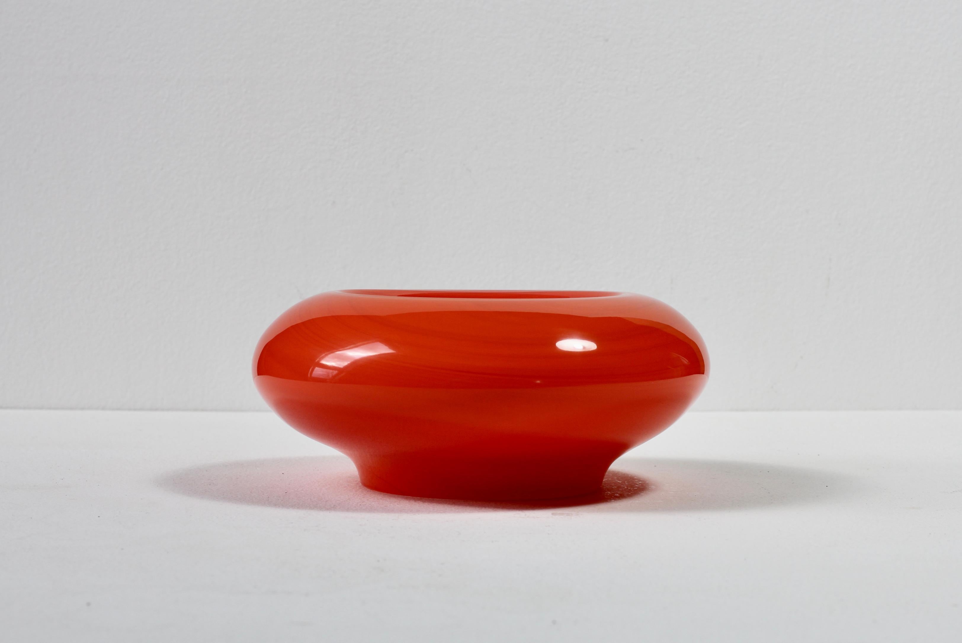 Cenedese Red Mid-Century Modern Italian Murano Glass Bowl or Vase attr. Nason For Sale 4