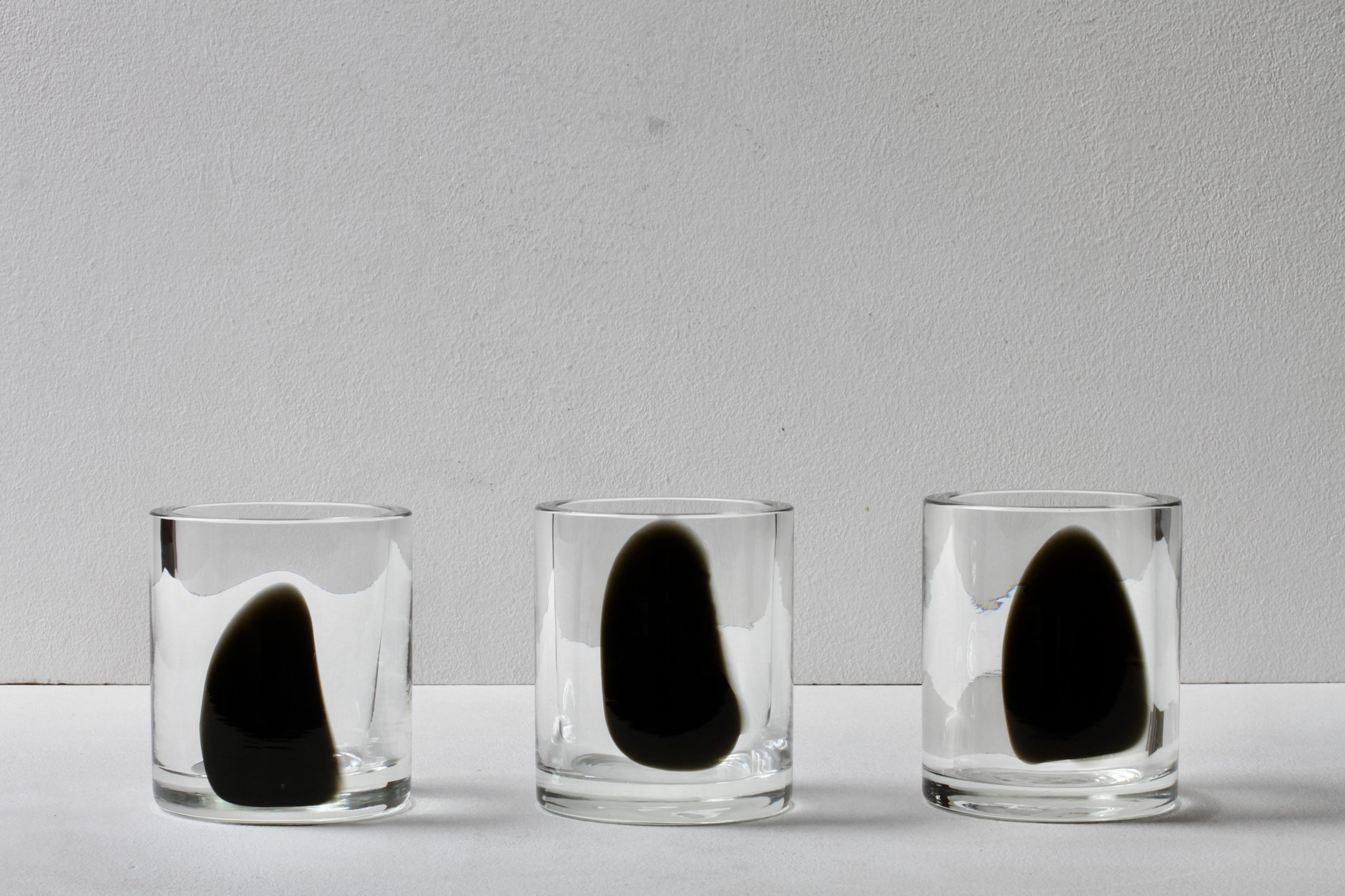 Cenedese Set of 12 Mid-Century 1970s Italian Black & Clear Murano Glass Vases in vendita 3
