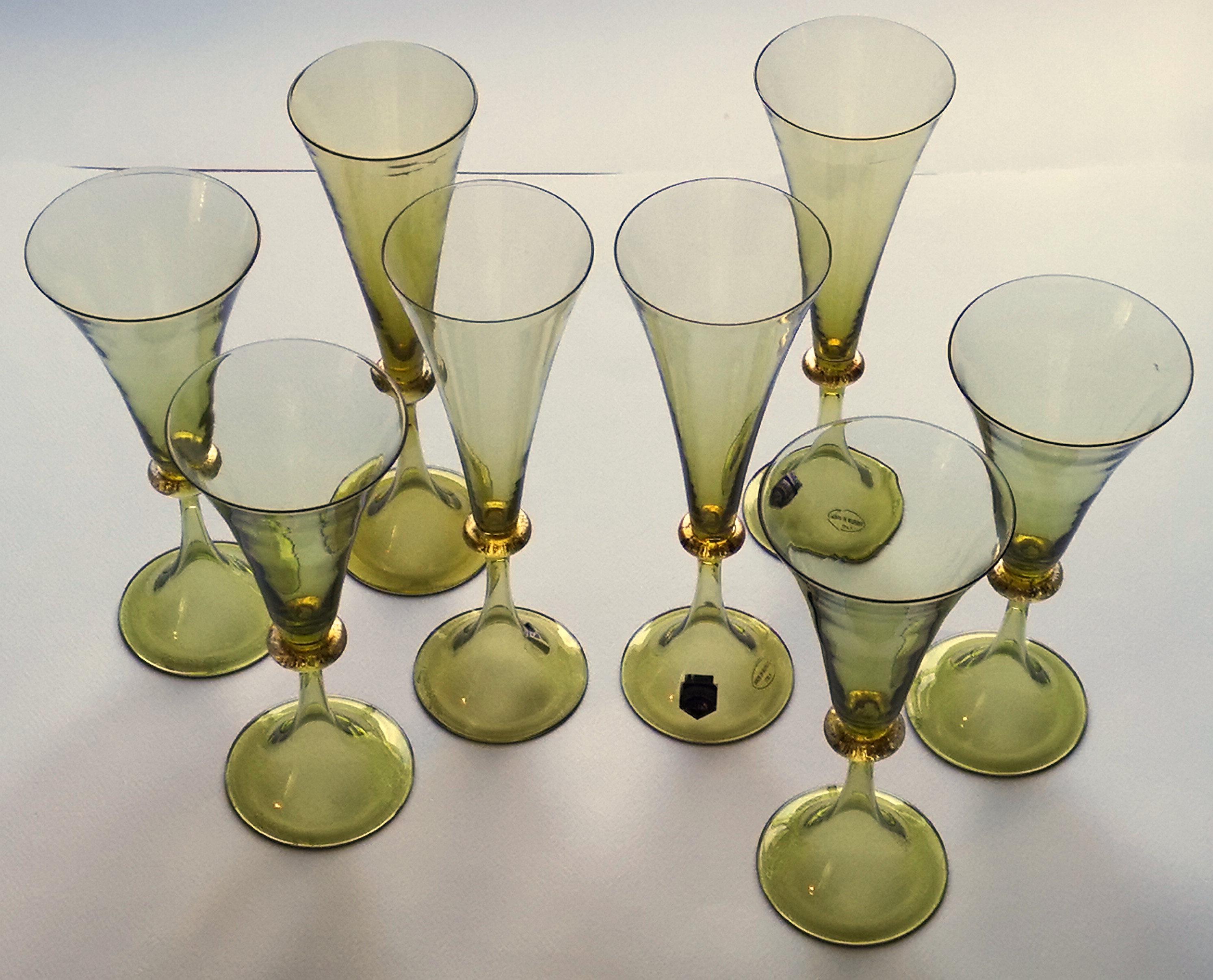 Mid-Century Modern Cenedese Set of 8 Flutes Wine, Murano Green Glass Fume Gold Leaf, Signed Label