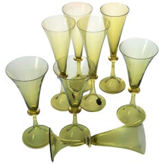 Cenedese Set of 8 Flutes Wine, Murano Green Glass Fume Gold Leaf, Signed Label