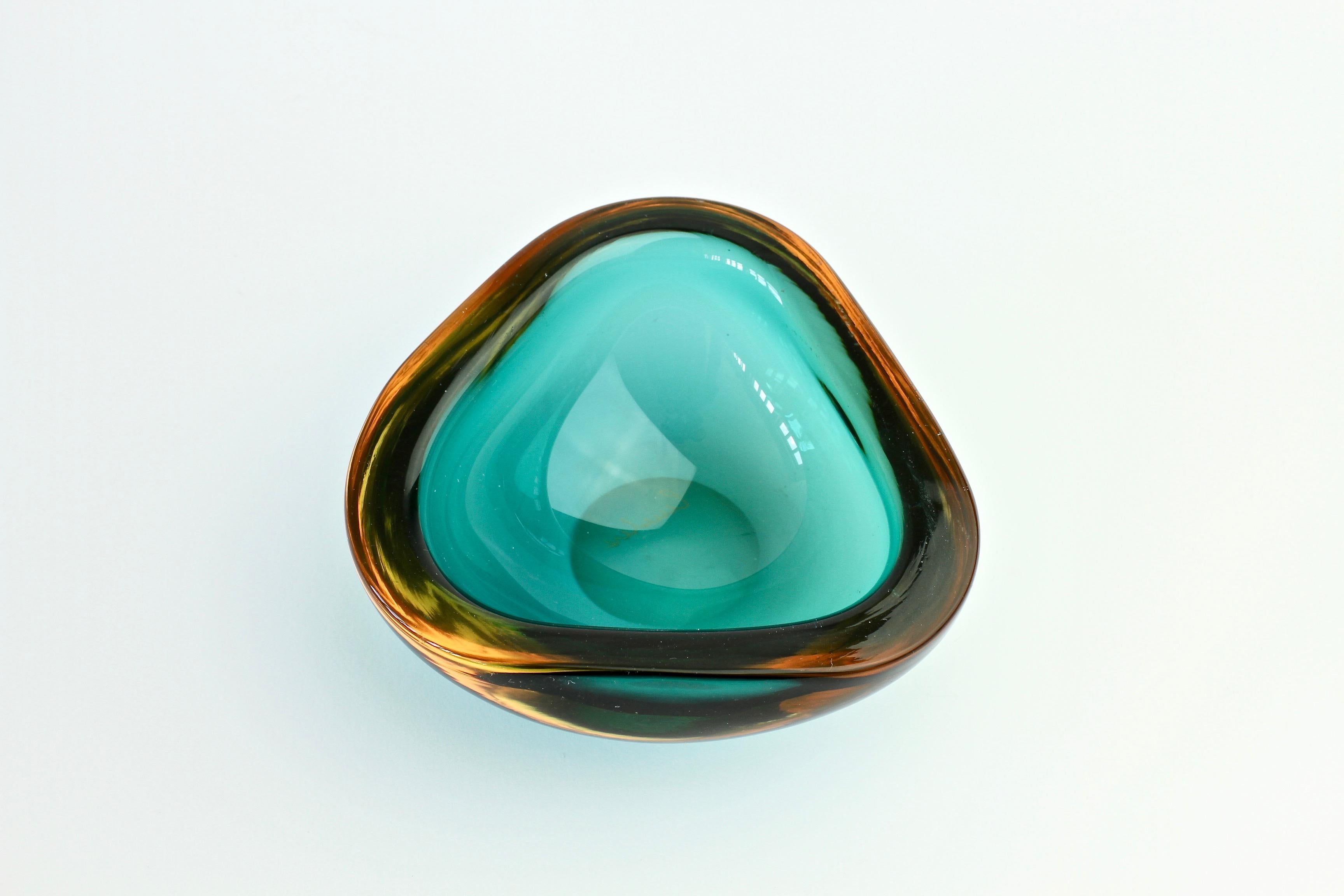 Blown Glass Cenedese Signed Green and Amber Colored Italian Murano Glass Bowl, circa 1960