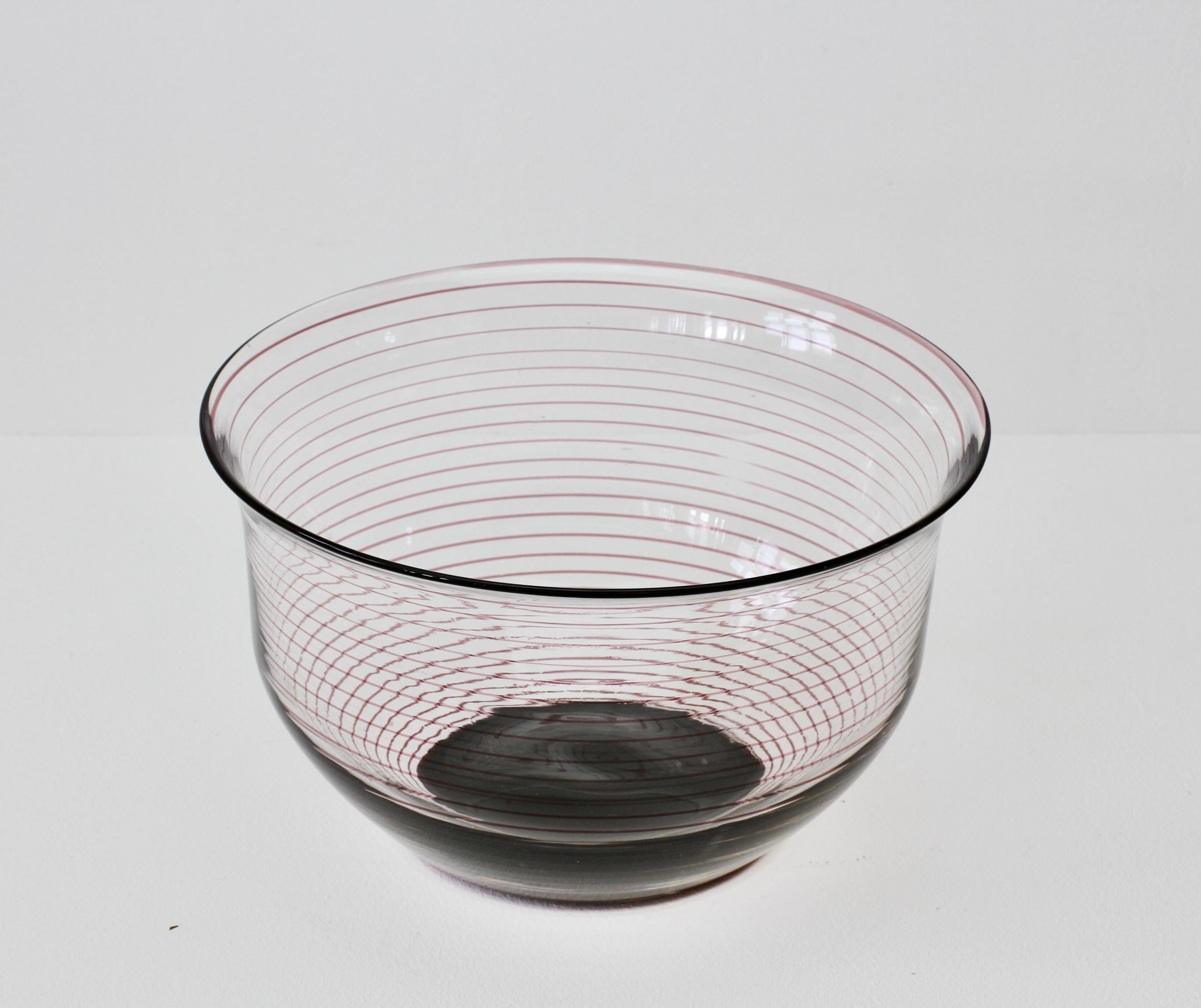 Fruttiera in vetro di Murano viola a spirale e trasparente firmata Cenedese, anni '80 circa in vendita 1