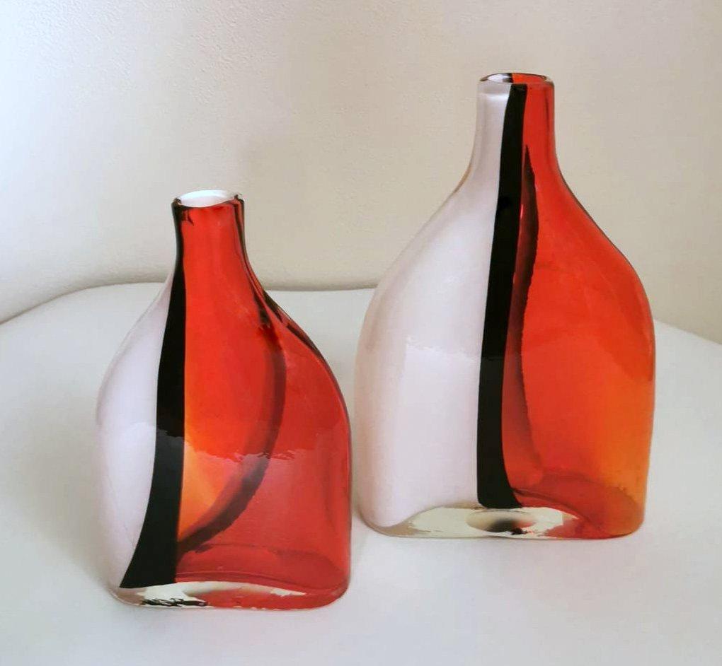 Mid-Century Modern Cenedese Style Pair of Vintage Murano “Vetro Sommerso” Vases For Sale