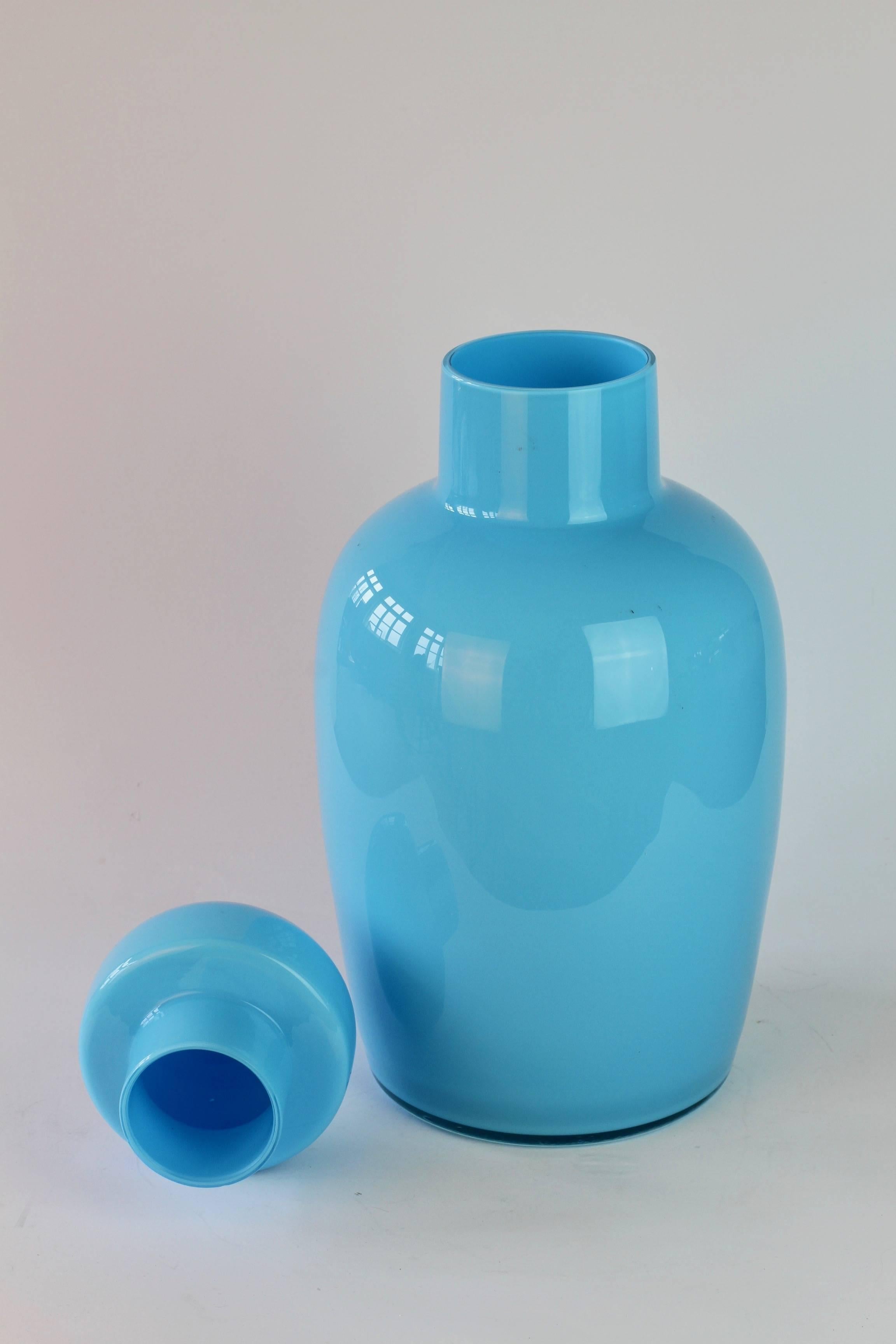 Mid-Century Modern Cenedese Tall Blue Vintage Italian Murano Glass Urn, Vase or Jar For Sale