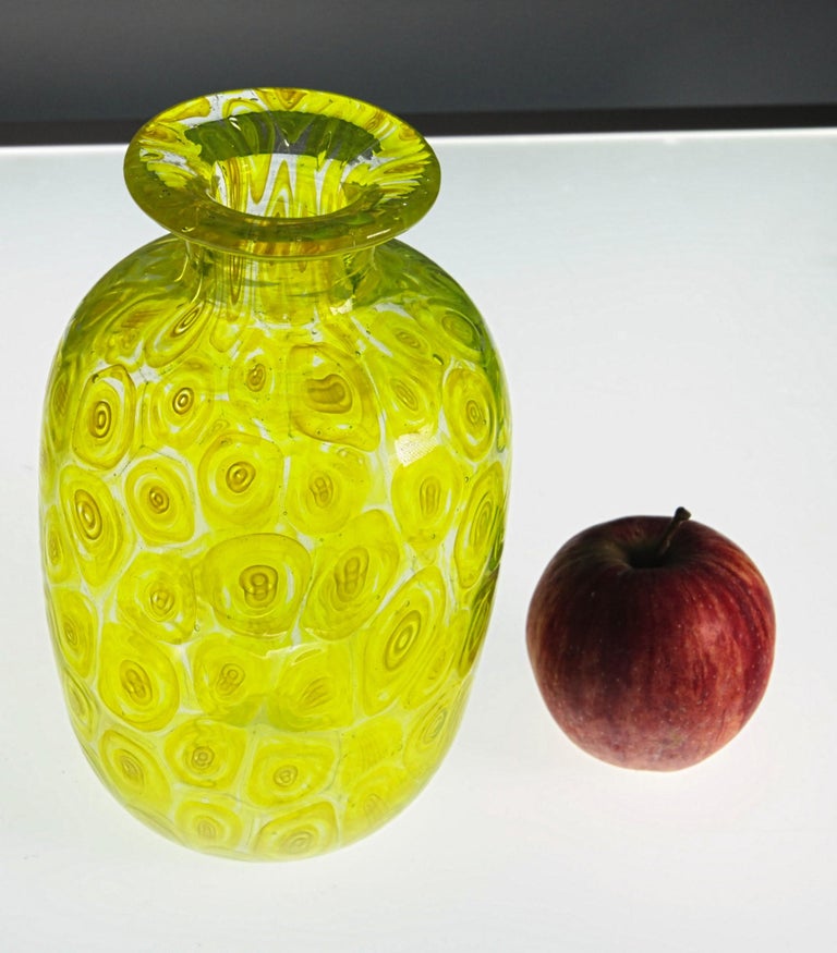 Mid-Century Modern Cenedese Unique Uranium Yellow Murrina Vase, 1960s or Sooner For Sale