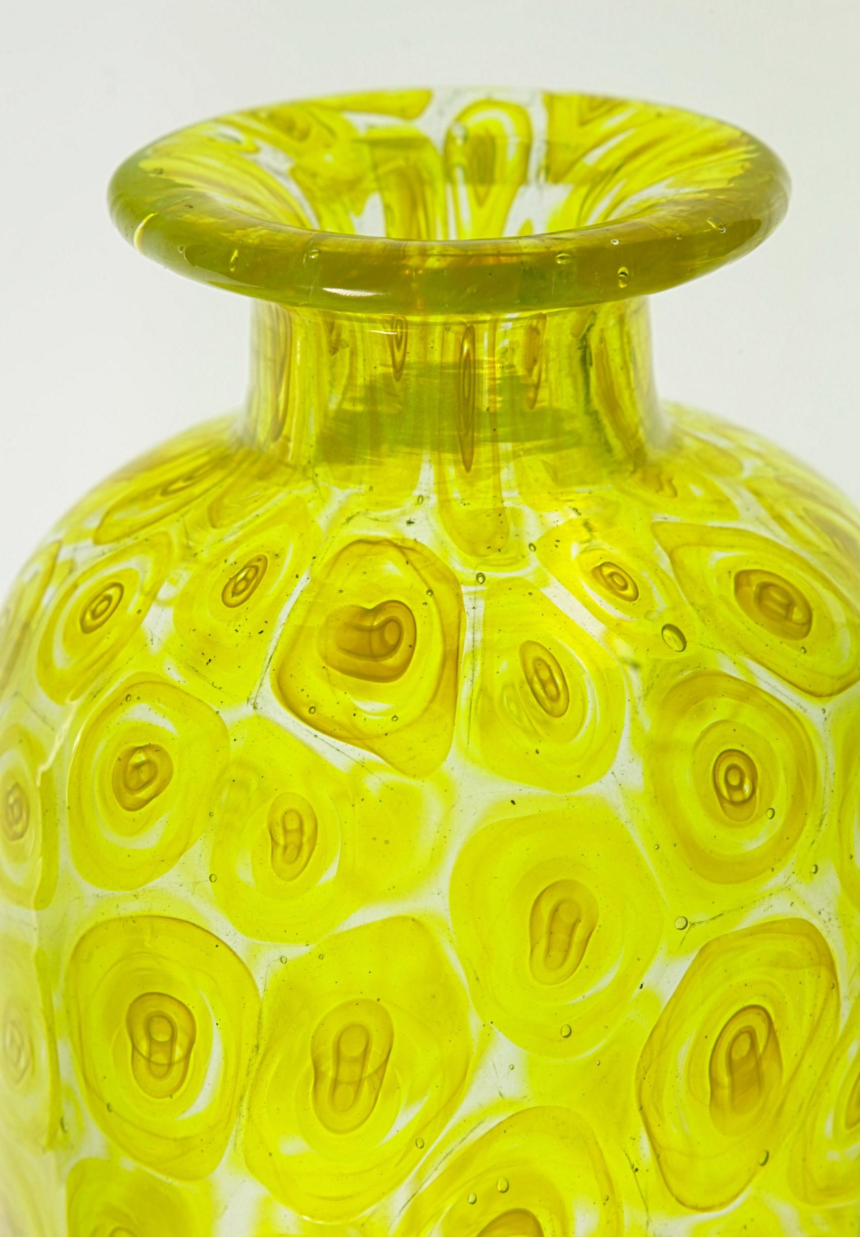 Mid-Century Modern Cenedese Unique Uranium Yellow Murrina Vase, 1960s or Sooner