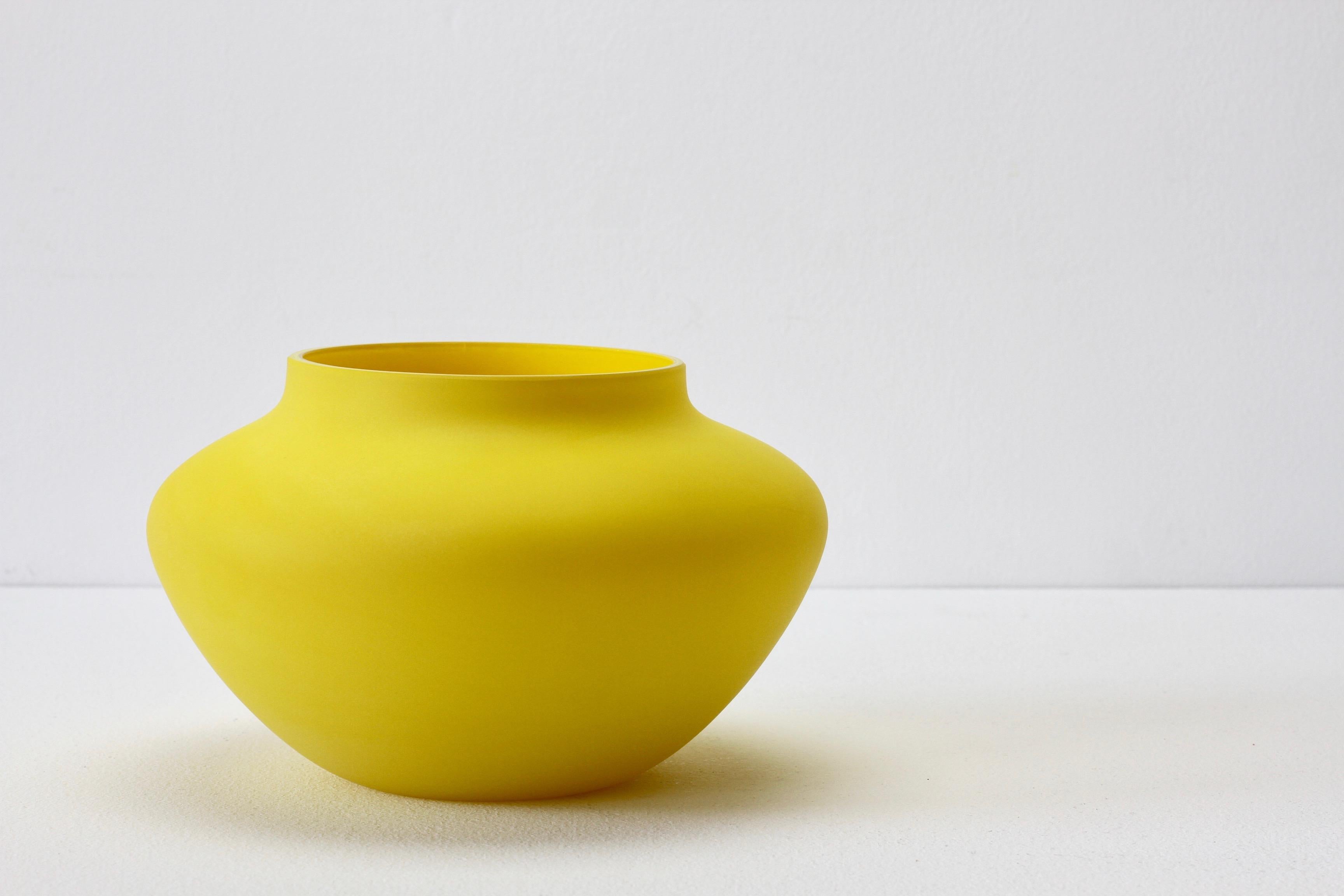 Mid-Century Modern Cenedese Vintage Colorful Italian Yellow Matt Satin Murano Art Glass Vase