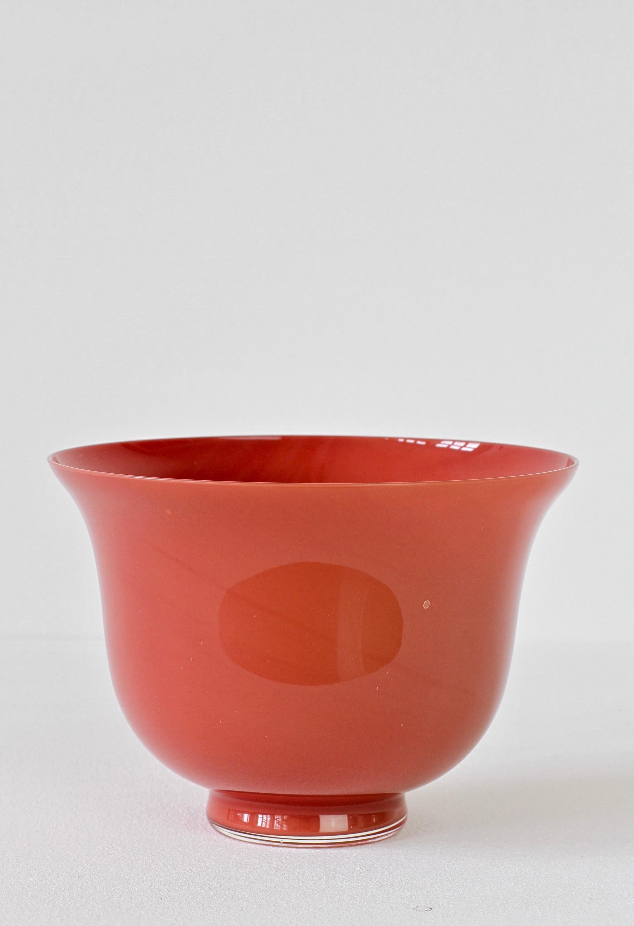 Mid-Century Modern Cenedese Vintage Mid-Century Italian Red Murano Glass Bowl or Vase  For Sale