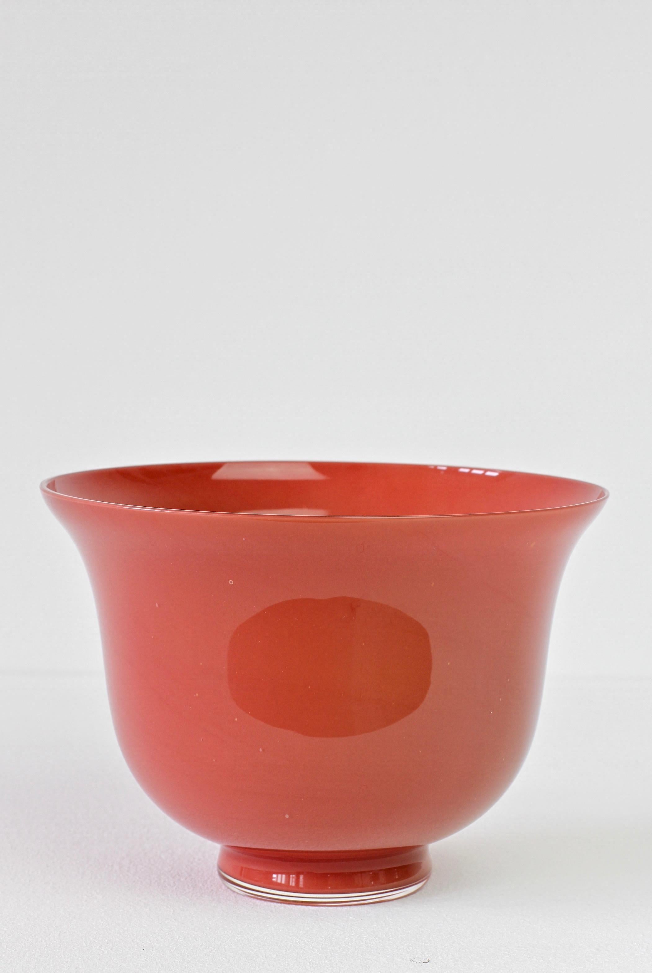 20th Century Cenedese Vintage Mid-Century Italian Red Murano Glass Bowl or Vase  For Sale