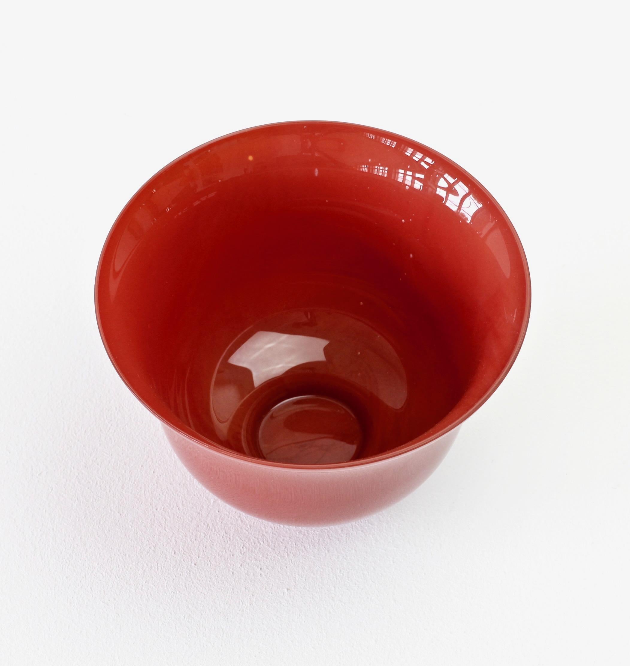 Cenedese Vintage Mid-Century Italian Red Murano Glass Bowl or Vase  For Sale 1